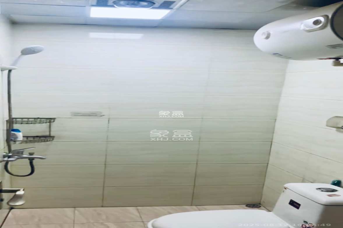 麓谷明珠  1室1厅1卫    1250.0元/月 麓谷明珠  1室1厅1卫    1250.0元/月室内图