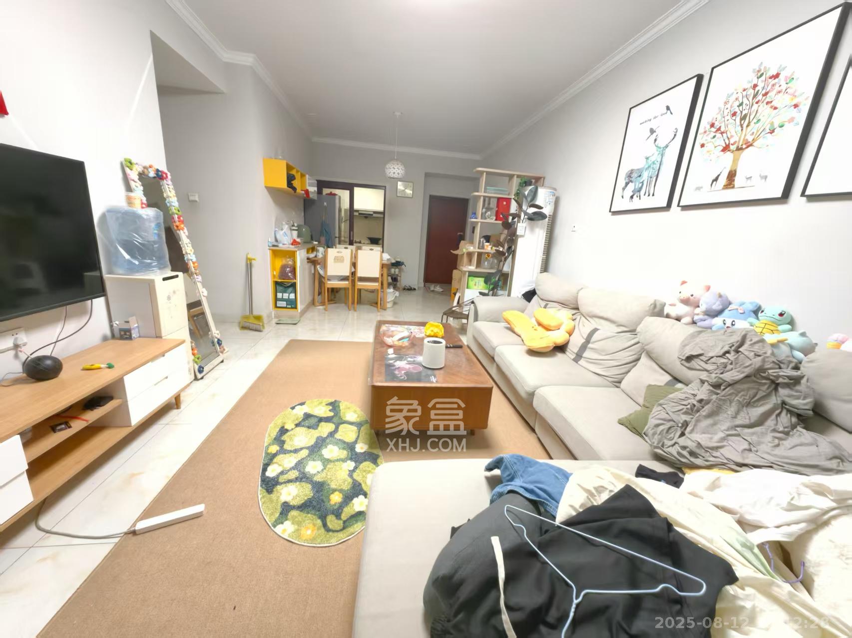 天元涉外景园B区  3室2厅2卫   2800.00元/月室内图
