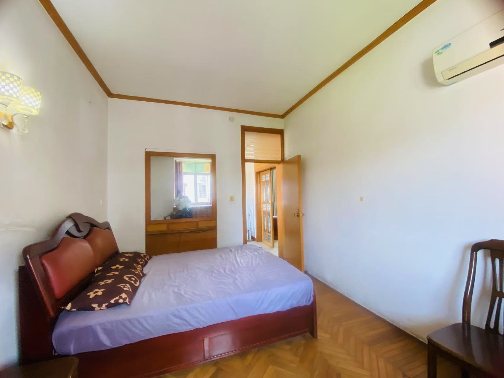 资阳区汽车路办事处三圣殿社区 3室2厅1卫 800.0元/月 资阳区汽车路办事处三圣殿社区 3室2厅1卫 800.0元/月室内图