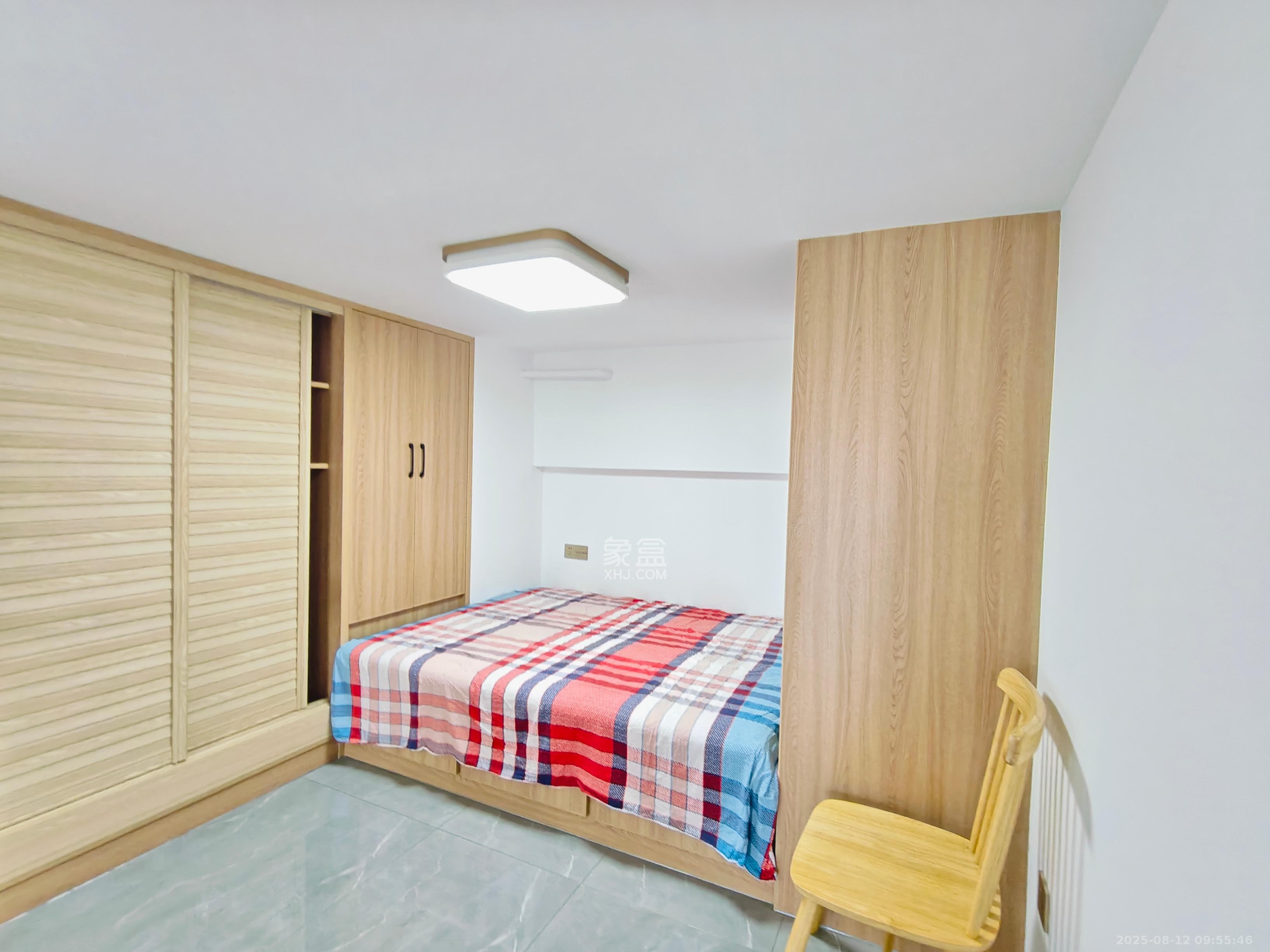 海伦春天  2室1厅1卫    1800.0元/月室内图