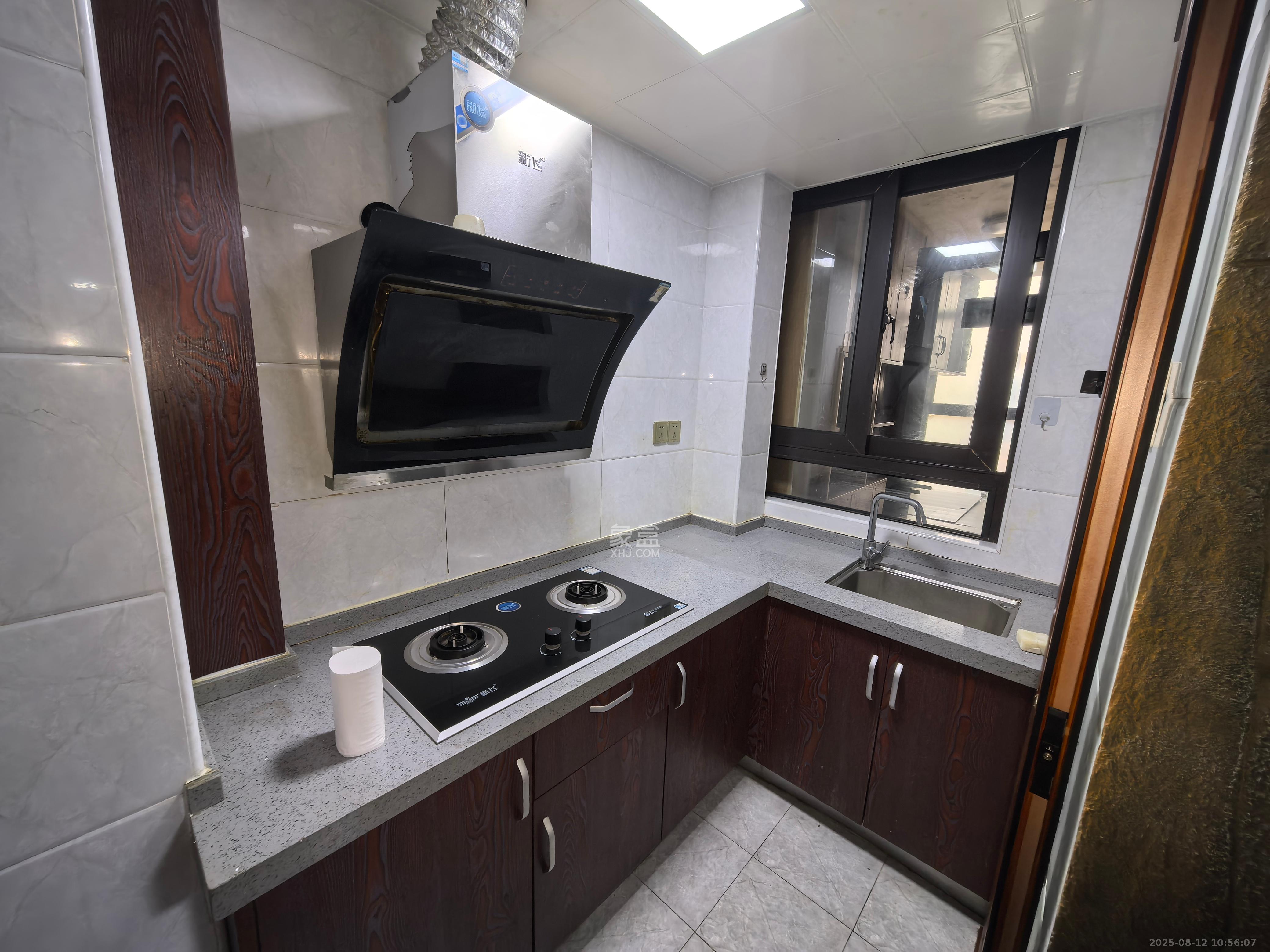 中信凯旋蓝岸(中信新城三期) 1室1厅1卫 3300.0元/月 中信凯旋蓝岸(中信新城三期) 1室1厅1卫 3300.0元/月室内图