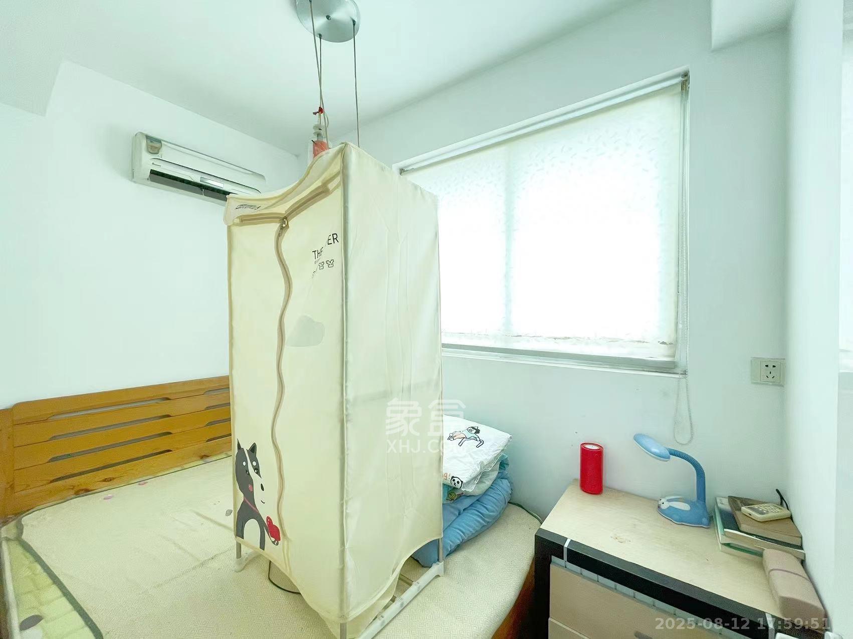 恩瑞麓山名园(龙王港小区) 2室2厅1卫 1500.0元/月 恩瑞麓山名园(龙王港小区) 2室2厅1卫 1500.0元/月室内图