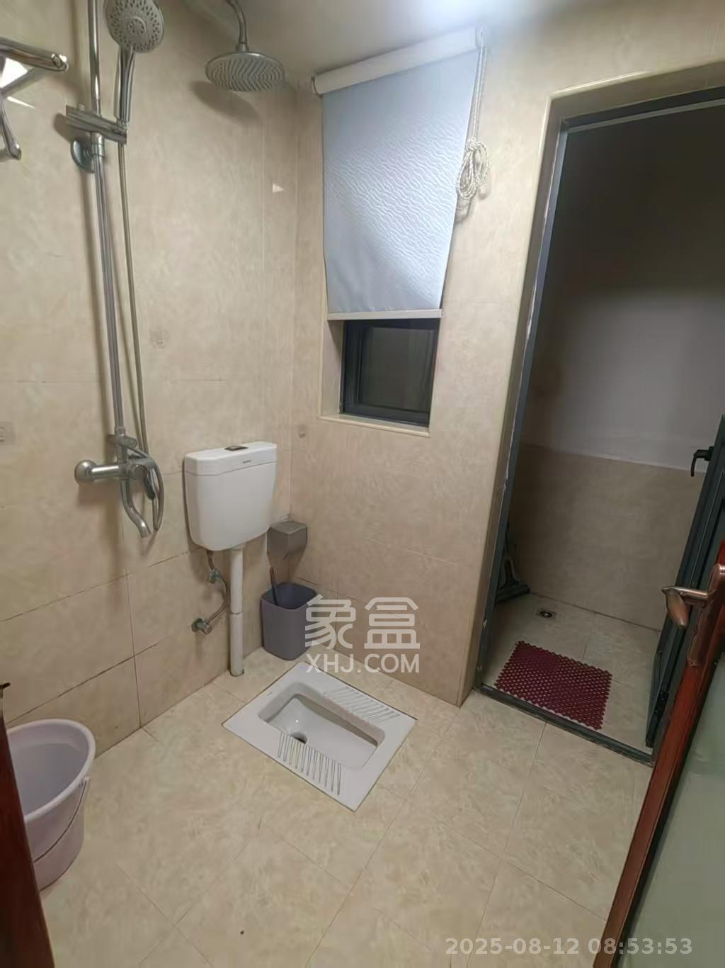 万博汇  2室2厅1卫   2500.00元/月室内图