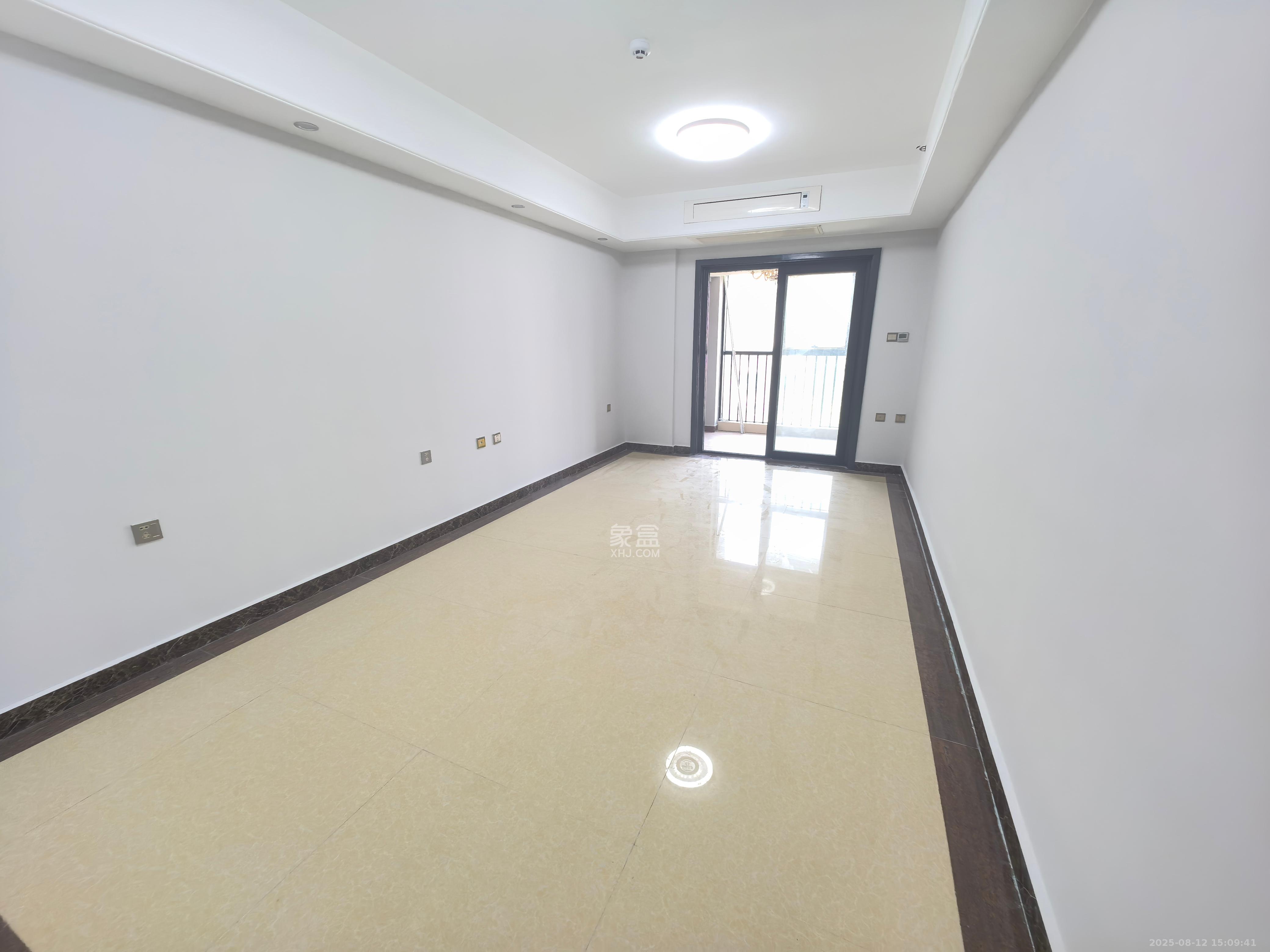 东塘瑞府 1室1厅1卫 1400.0元/月 东塘瑞府 1室1厅1卫 1400.0元/月室内图