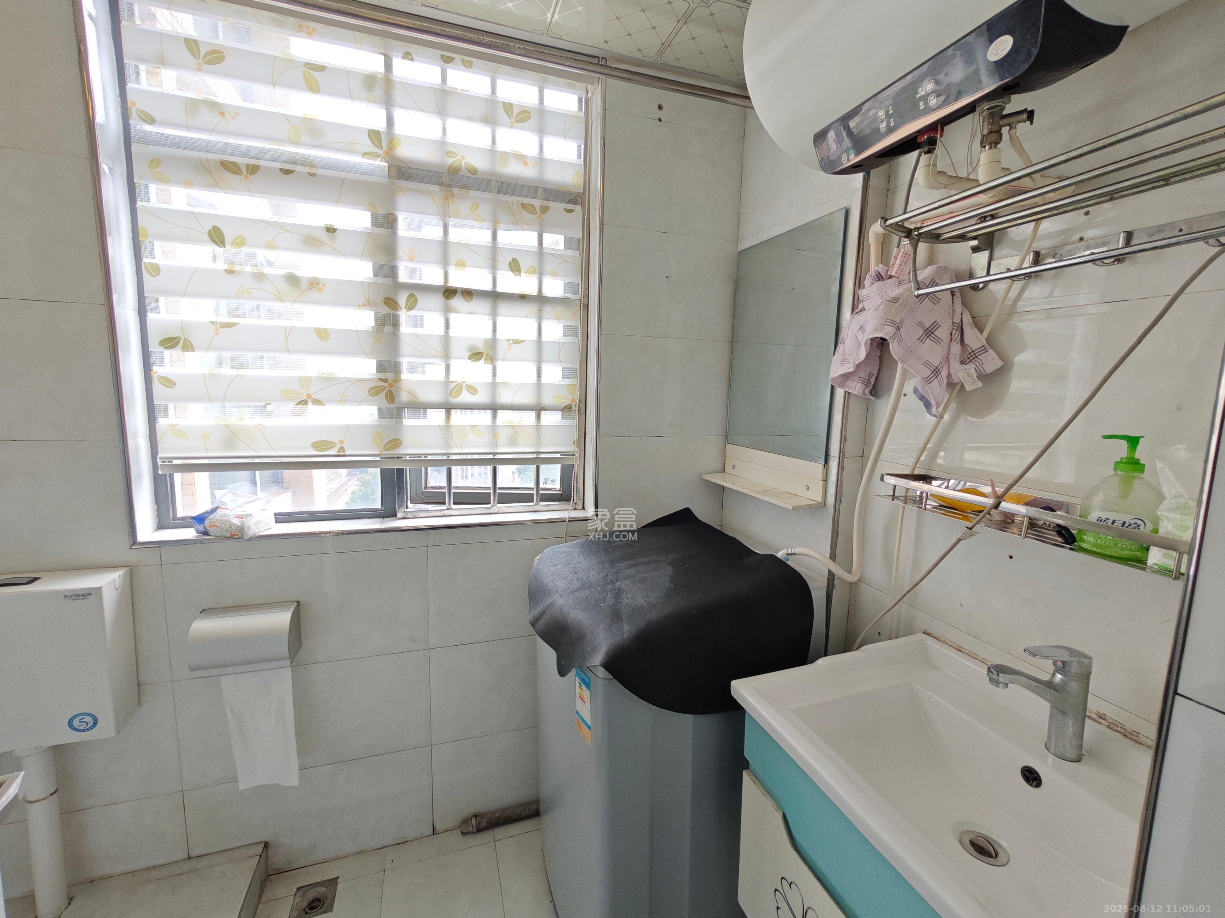 剑桥名门  1室1厅1卫    1500.0元/月室内图