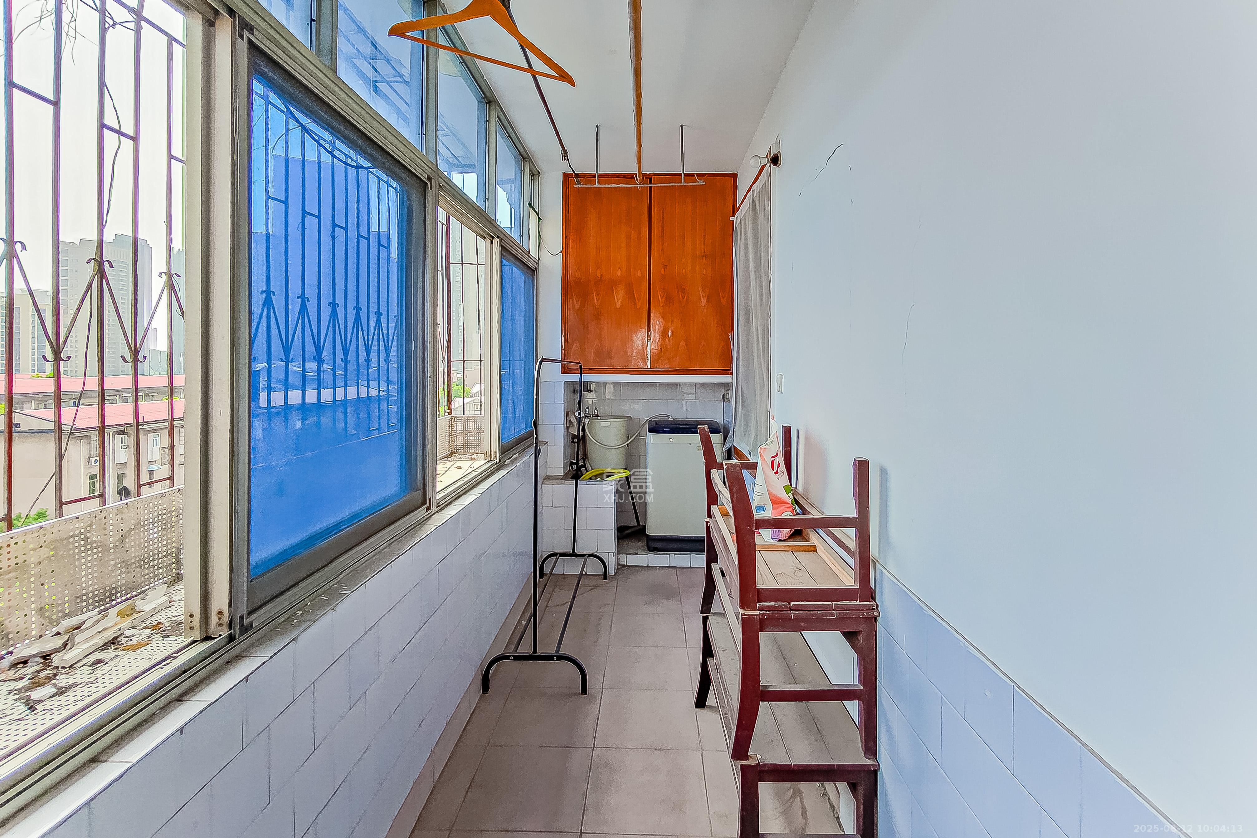 杏花苑  2室1厅1卫    36.0万阳台