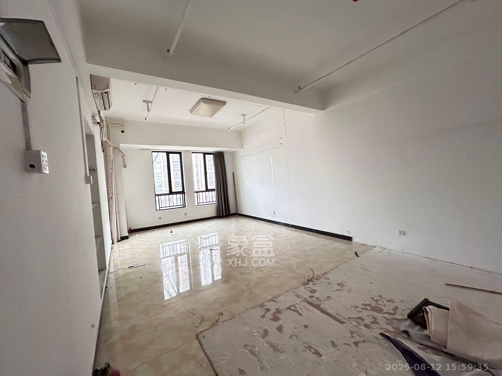 百纳广场（百纳公寓）   64.0㎡      2800.0元/月