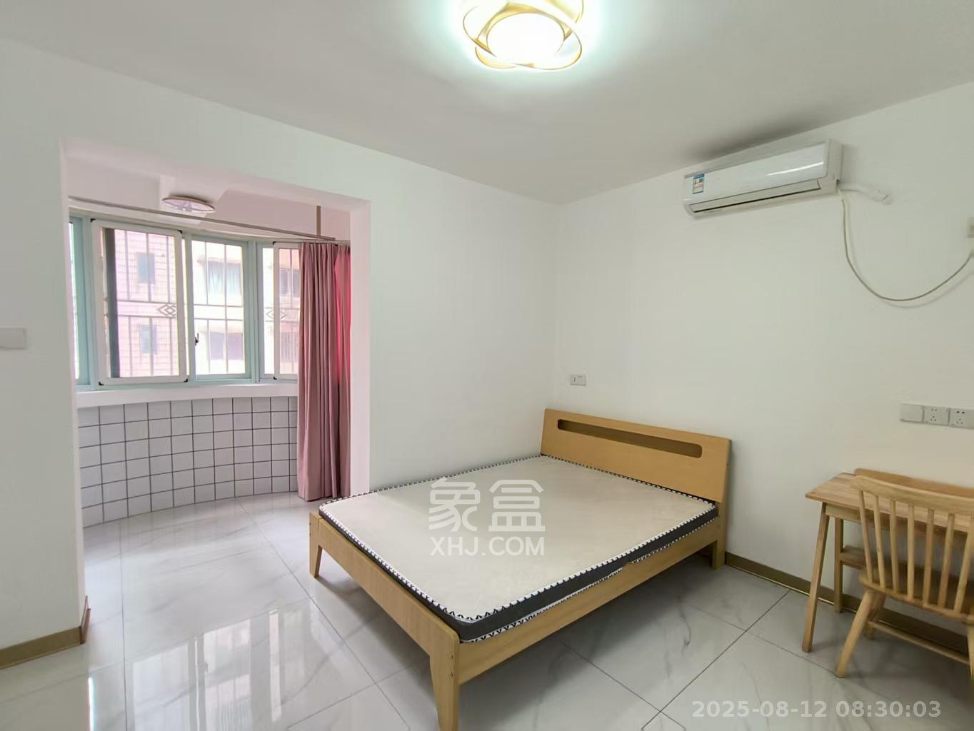 城市花园  3室1厅1卫    3000.0元/月 城市花园  3室1厅1卫    3000.0元/月室内图