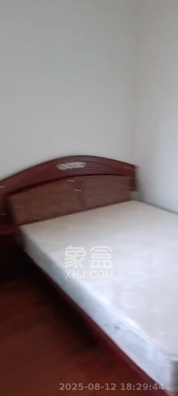和沁园  2室2厅1卫   1650.00元/月室内图