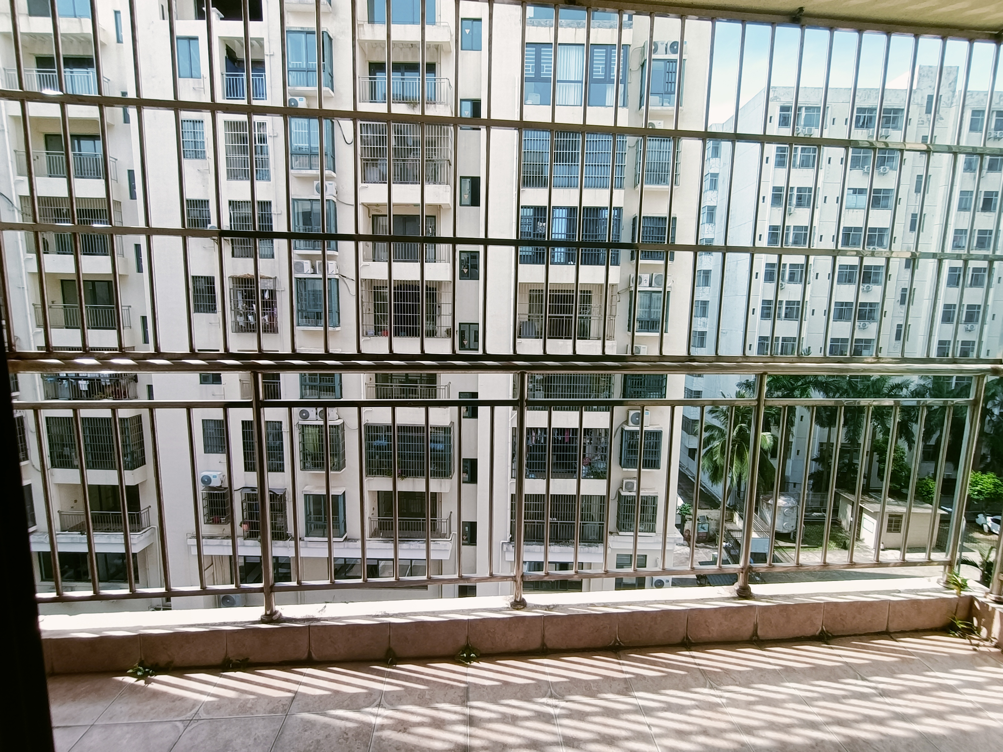 书馨苑 2室2厅2卫 2800.0元/月 书馨苑 2室2厅2卫 2800.0元/月室内图