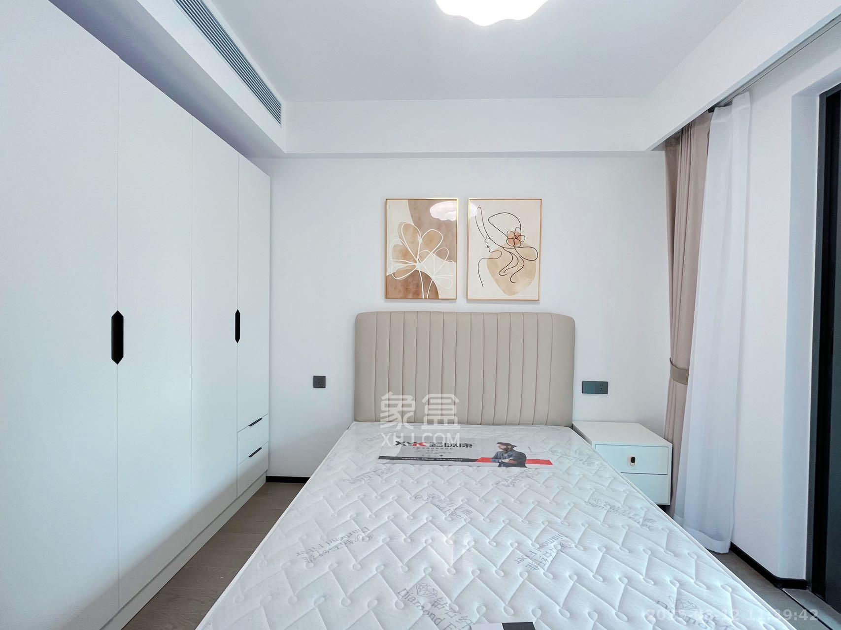 金侨尚东区 3室2厅1卫 2600.0元/月 金侨尚东区 3室2厅1卫 2600.0元/月室内图