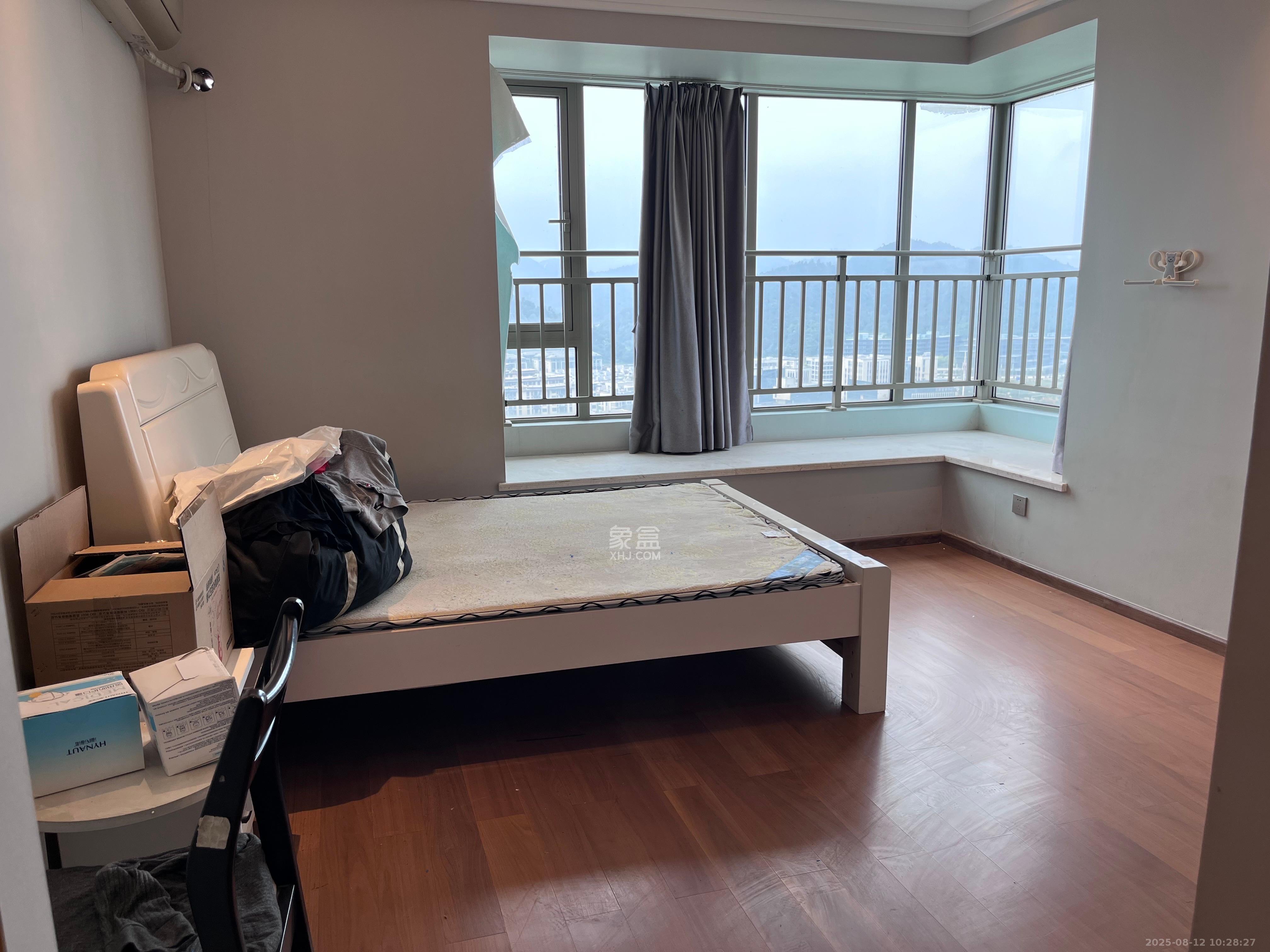 梅溪湖金茂湾  4室2厅2卫    4000.0元/月室内图