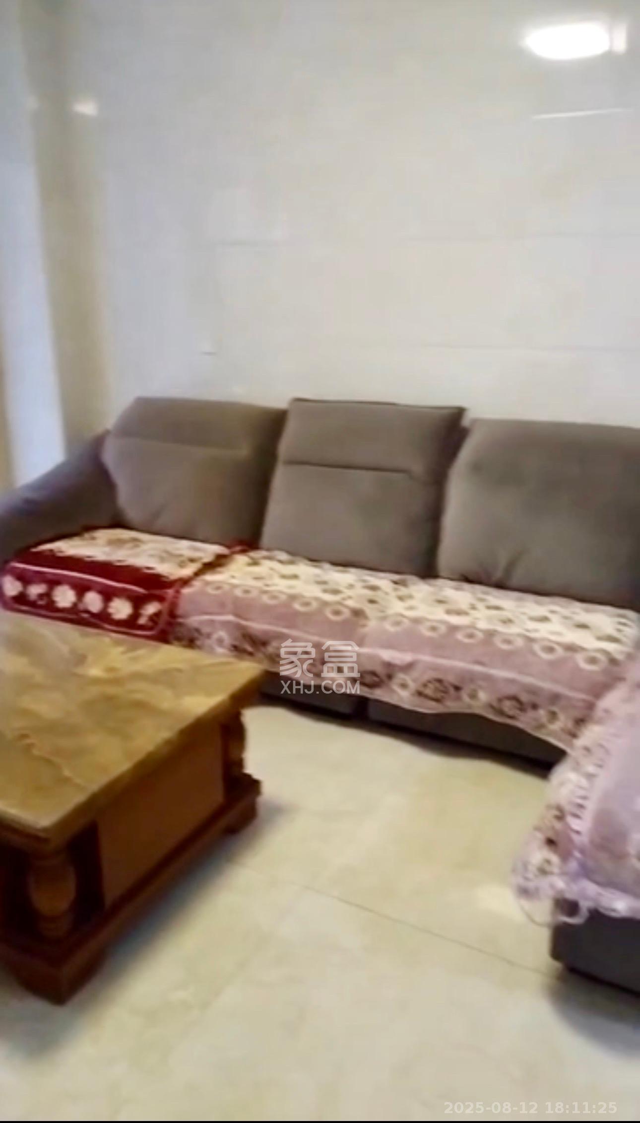 和沁园 2室1厅1卫 1800.0元/月 和沁园 2室1厅1卫 1800.0元/月室内图