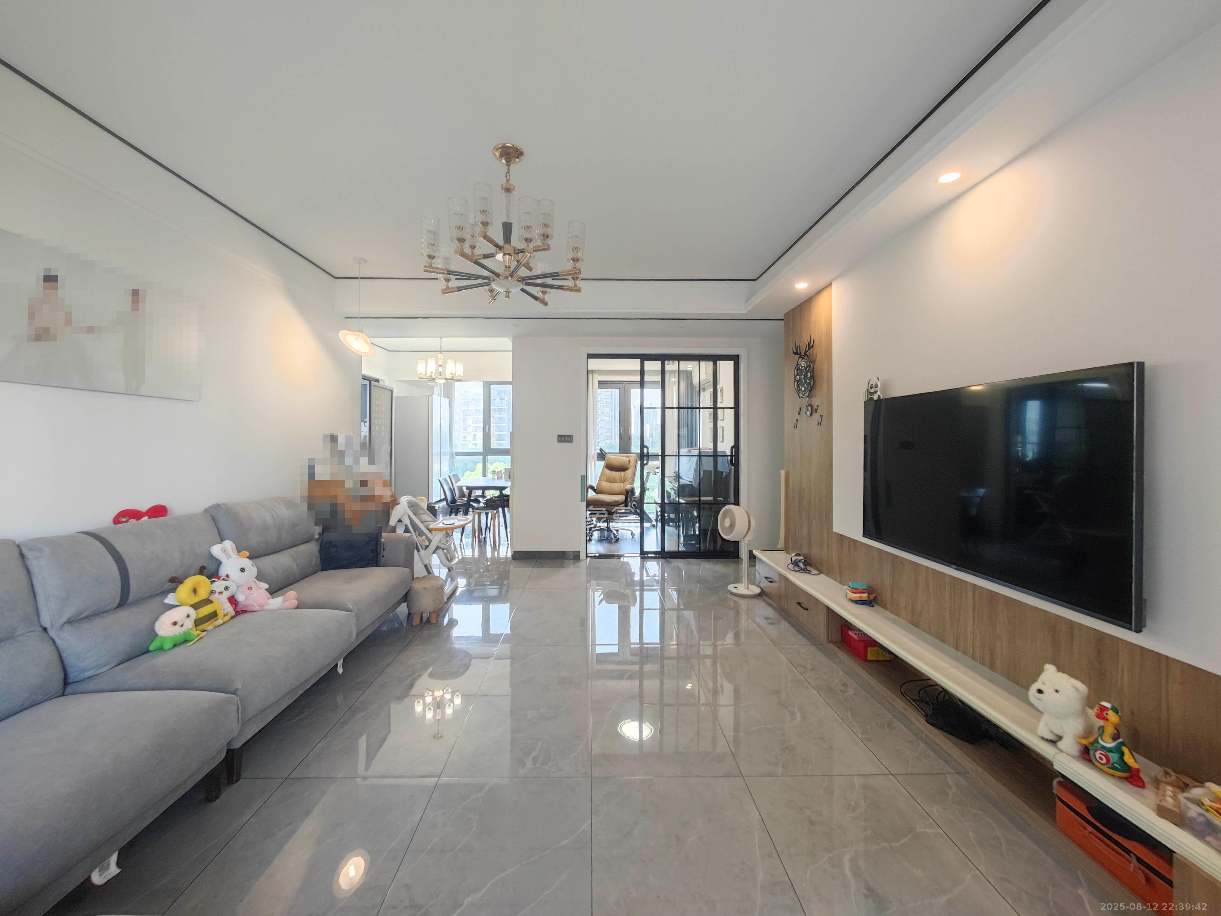 云开壹品樾玺  1室0厅0卫    160.0万