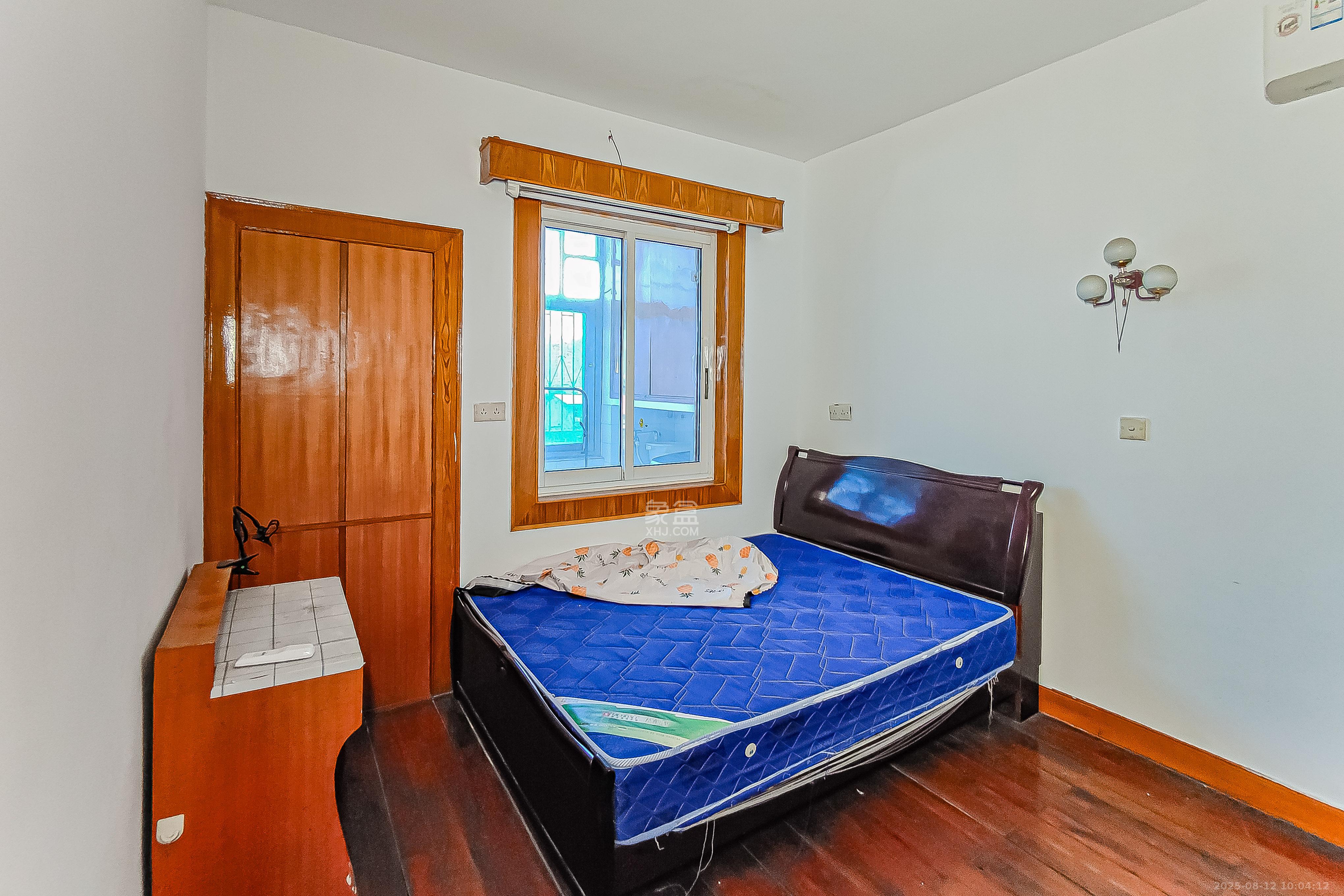 杏花苑  2室1厅1卫    36.0万卧室