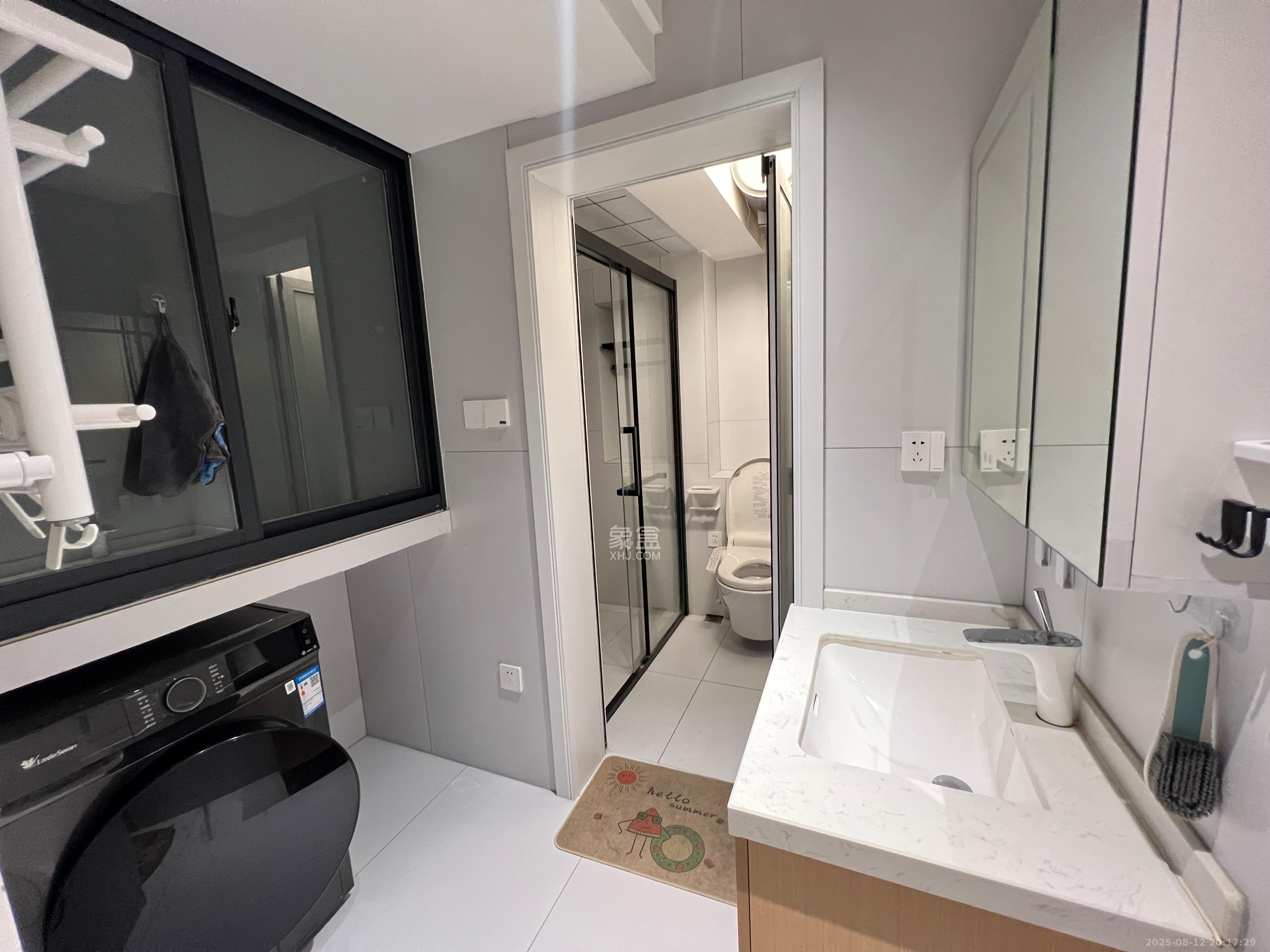 欣隆居  3室1厅1卫    2300.0元/月 欣隆居  3室1厅1卫    2300.0元/月室内图