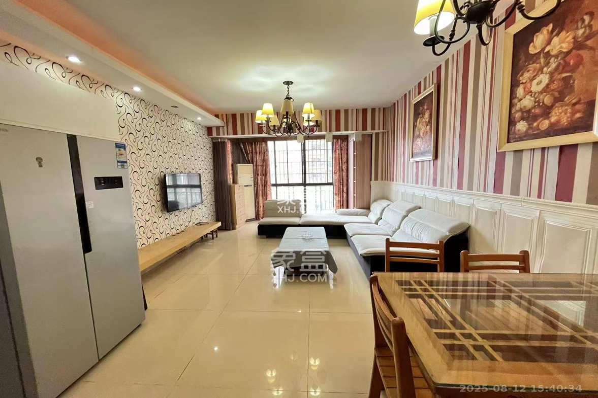 沁园春御院  2室2厅1卫    2900.0元/月 沁园春御院  2室2厅1卫    2900.0元/月室内图