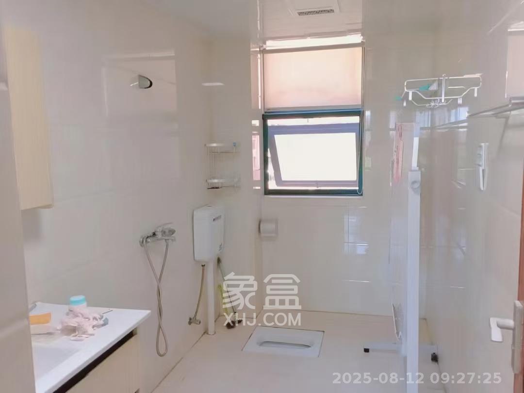 长沙欧洲城  3室2厅2卫    2800.0元/月室内图