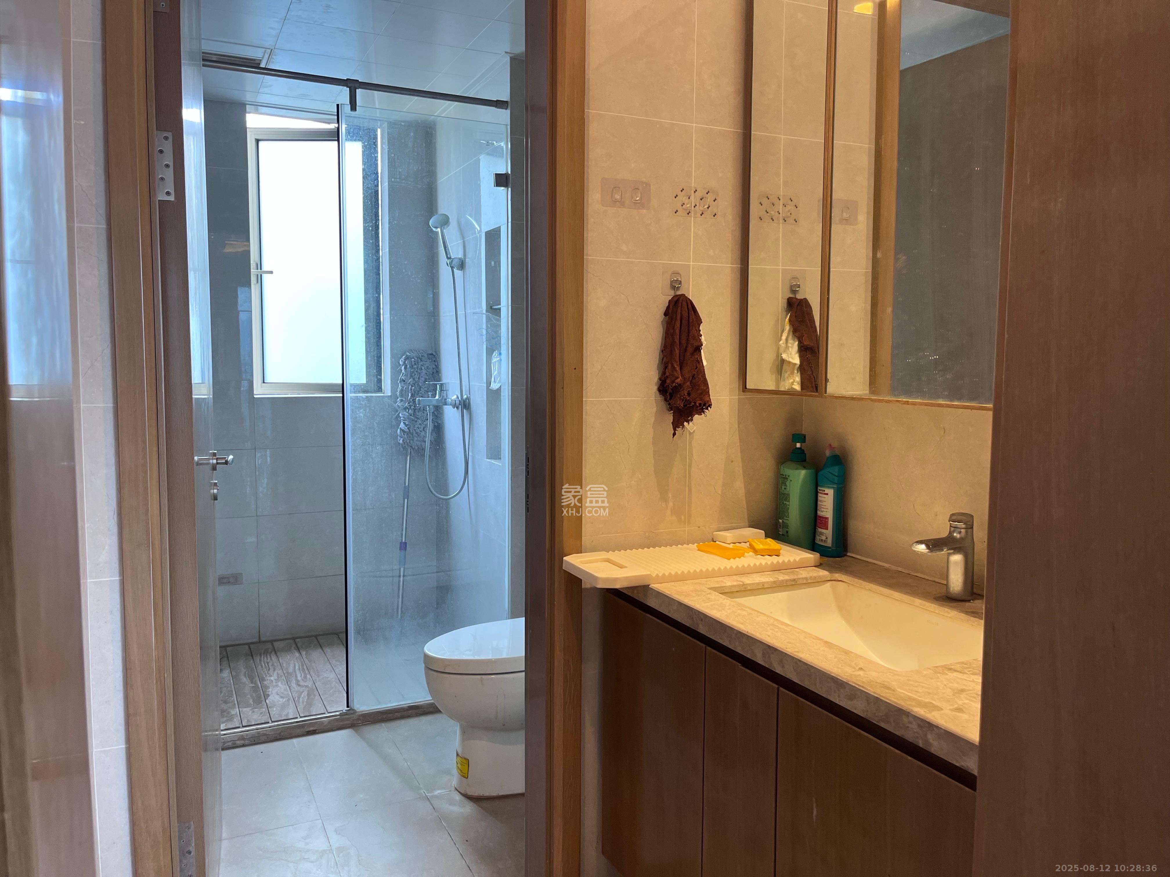 梅溪湖金茂湾  4室2厅2卫    4000.0元/月室内图