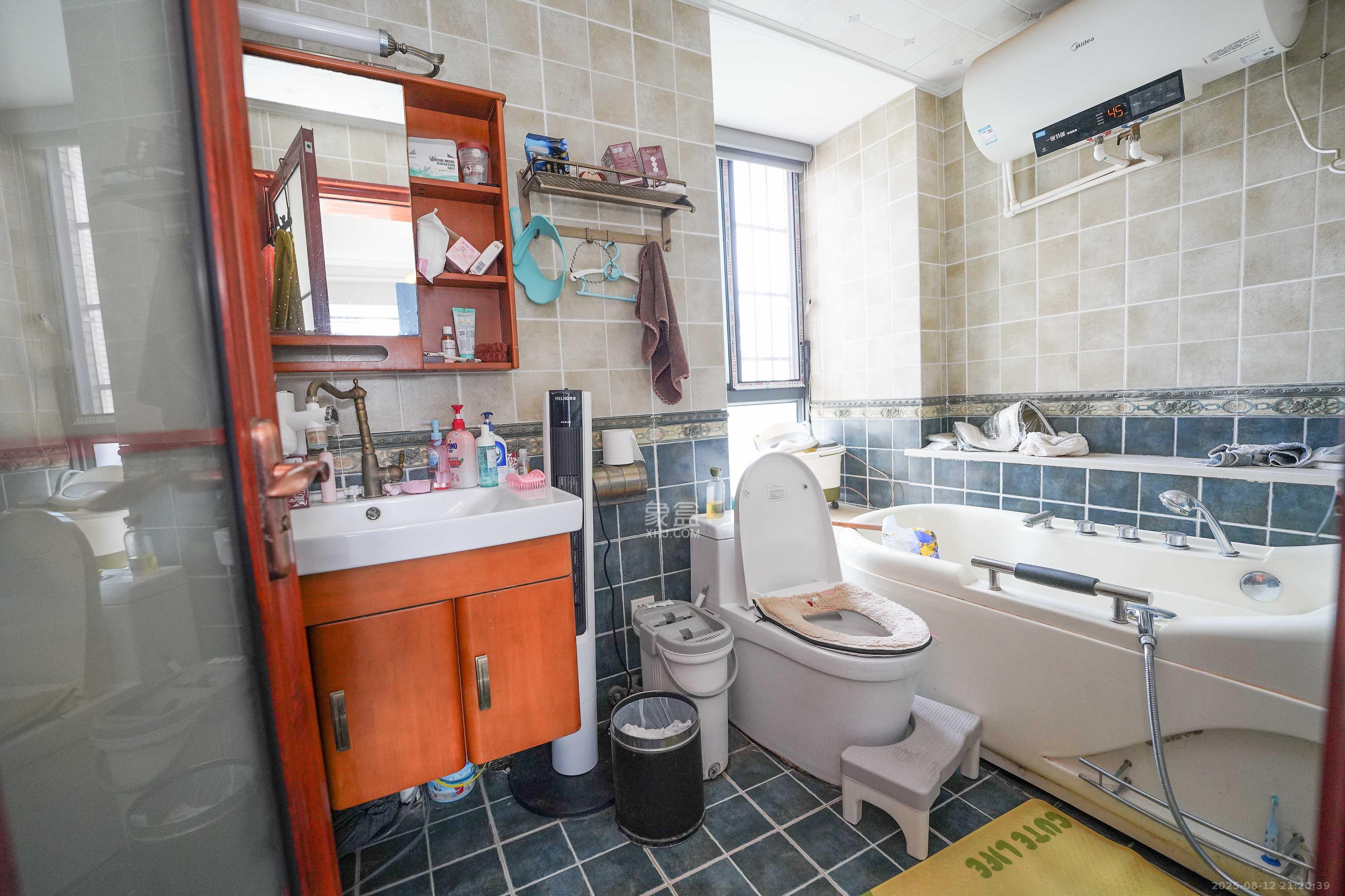 五矿紫湖香醍 1室0厅0卫 108.0万 五矿紫湖香醍 1室0厅0卫 108.0万卫生间