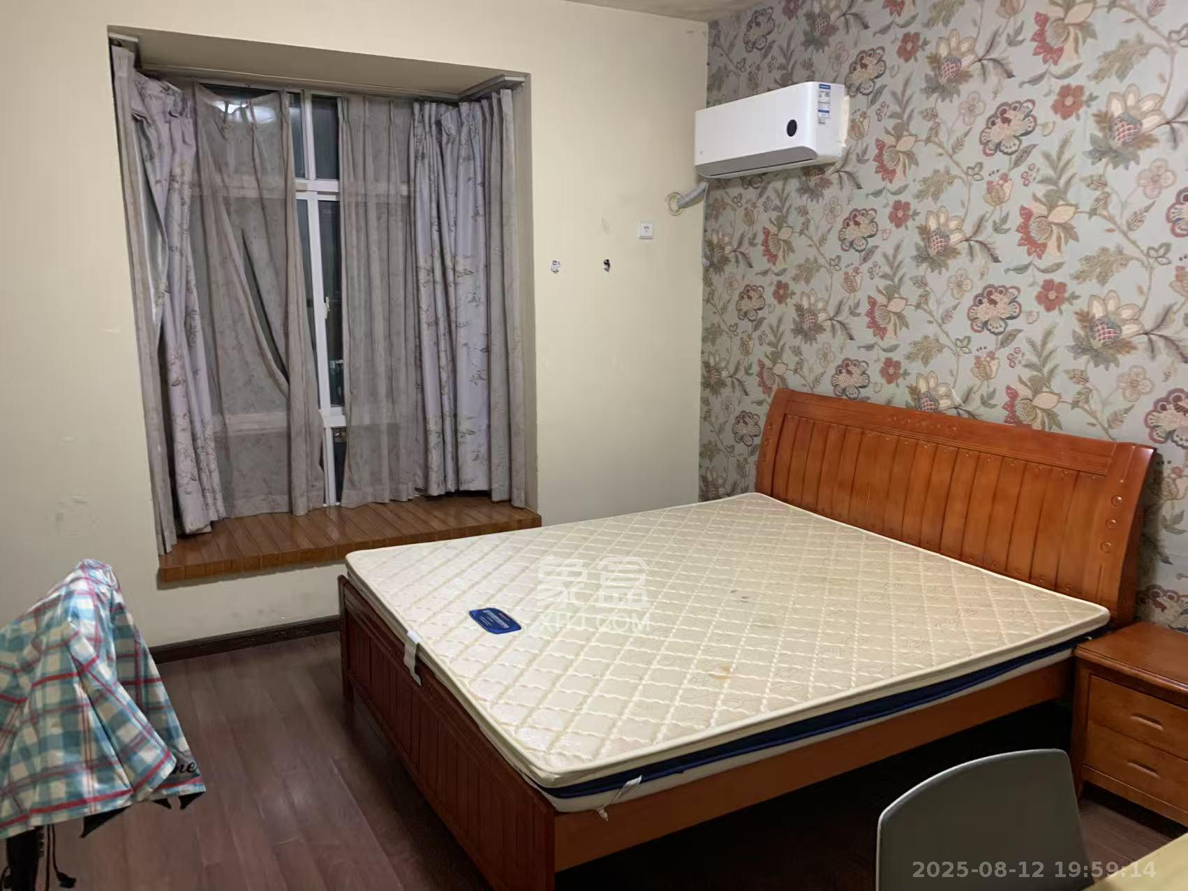 顺天黄金海岸 3室2厅1卫 2300.0元/月 顺天黄金海岸 3室2厅1卫 2300.0元/月室内图