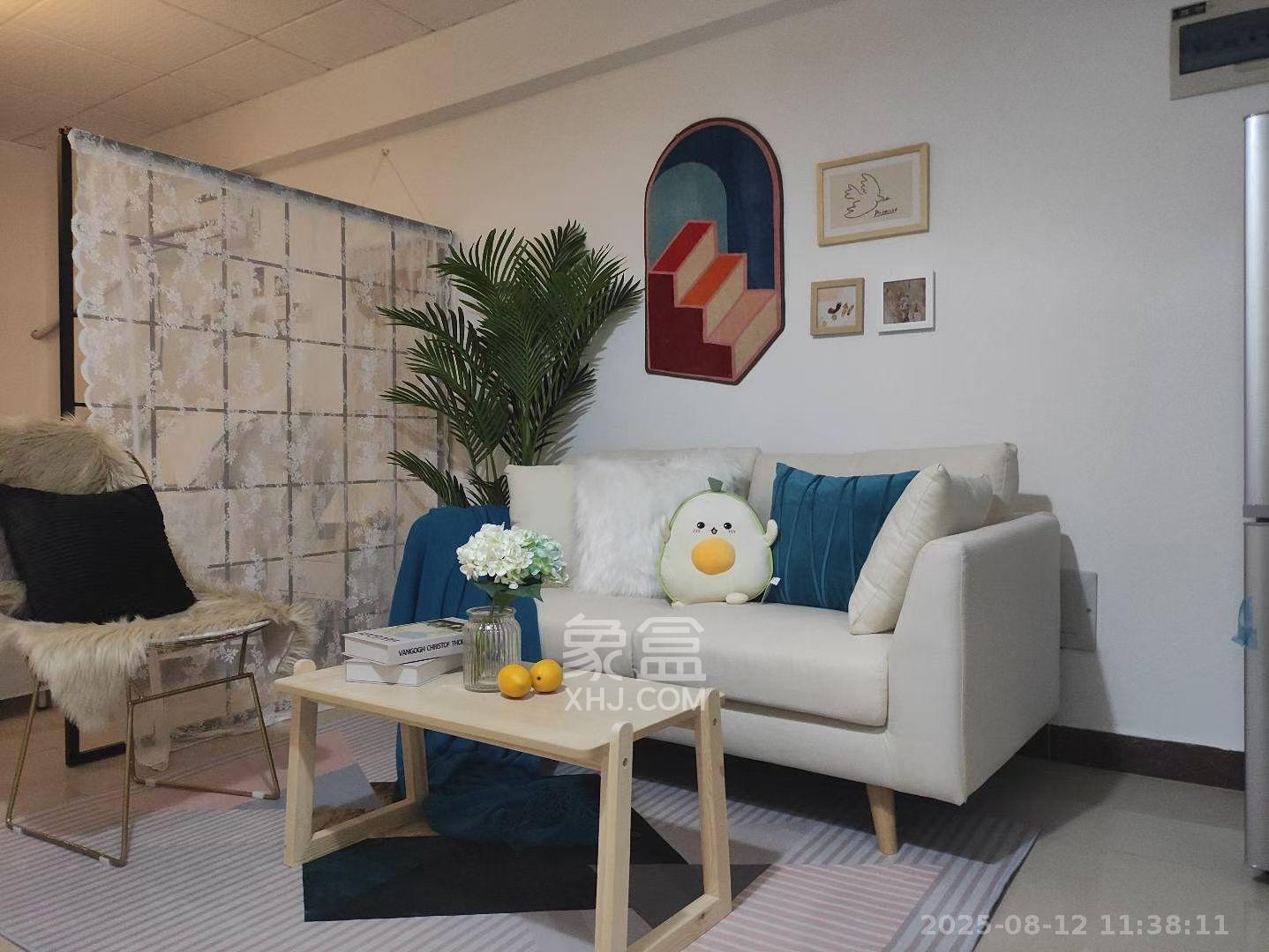 东方芙蓉 1室1厅1卫 1780.0元/月 东方芙蓉 1室1厅1卫 1780.0元/月室内图