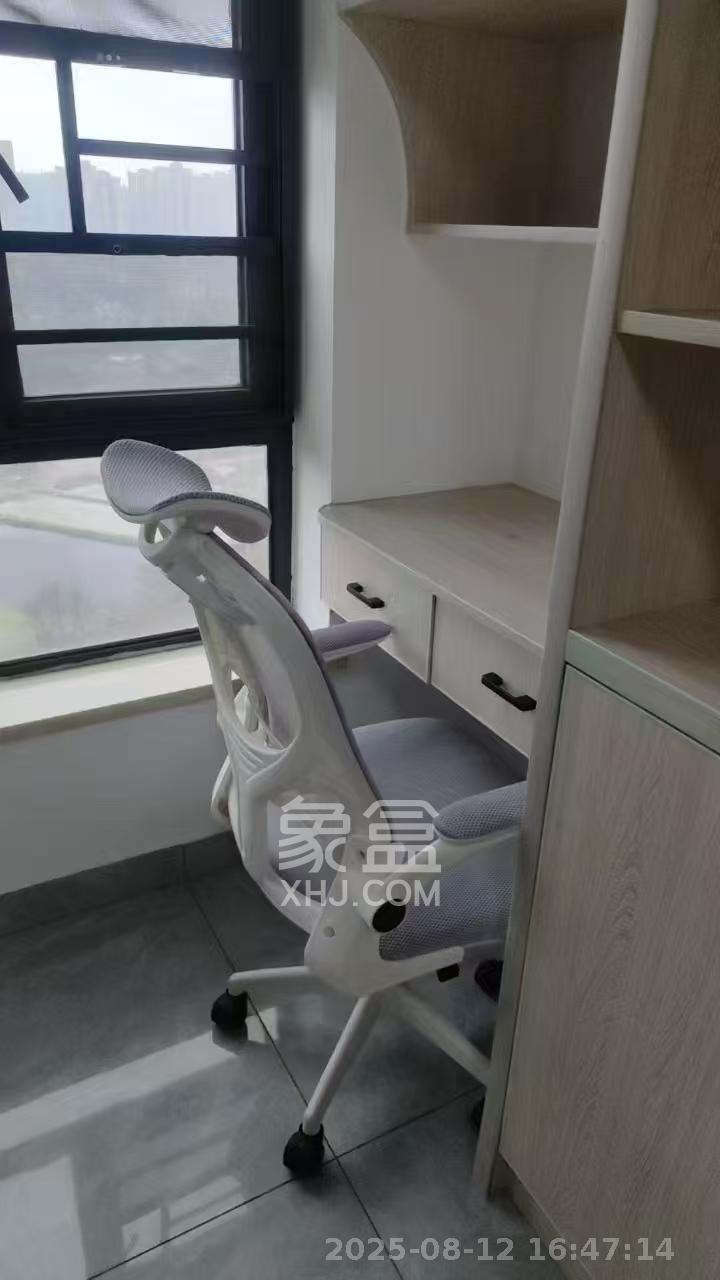 MOMA当代广场  1室1厅1卫    1200.0元/月室内图