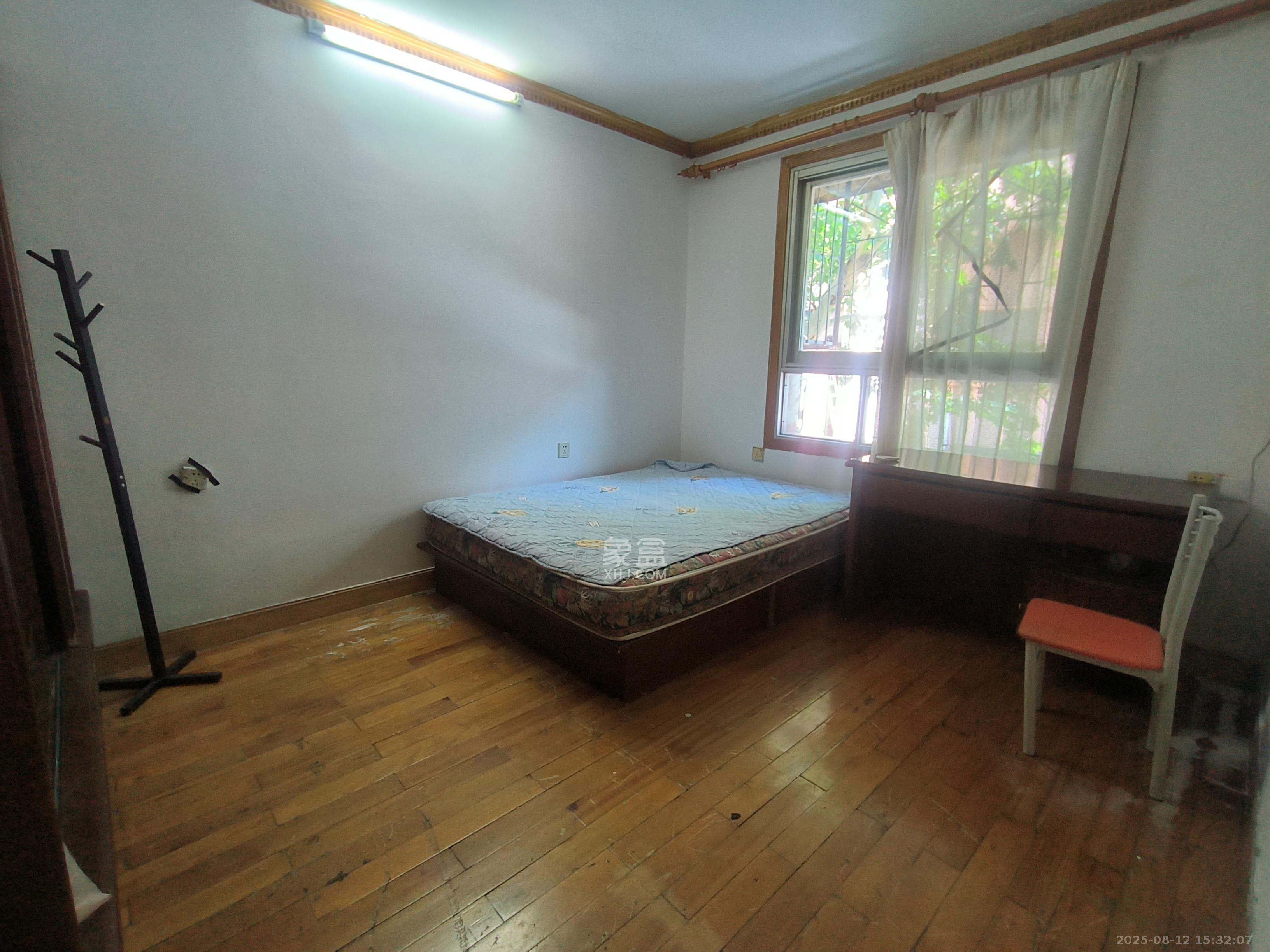 湖南省木偶皮影剧团 2室1厅1卫 1800.0元/月 湖南省木偶皮影剧团 2室1厅1卫 1800.0元/月室内图