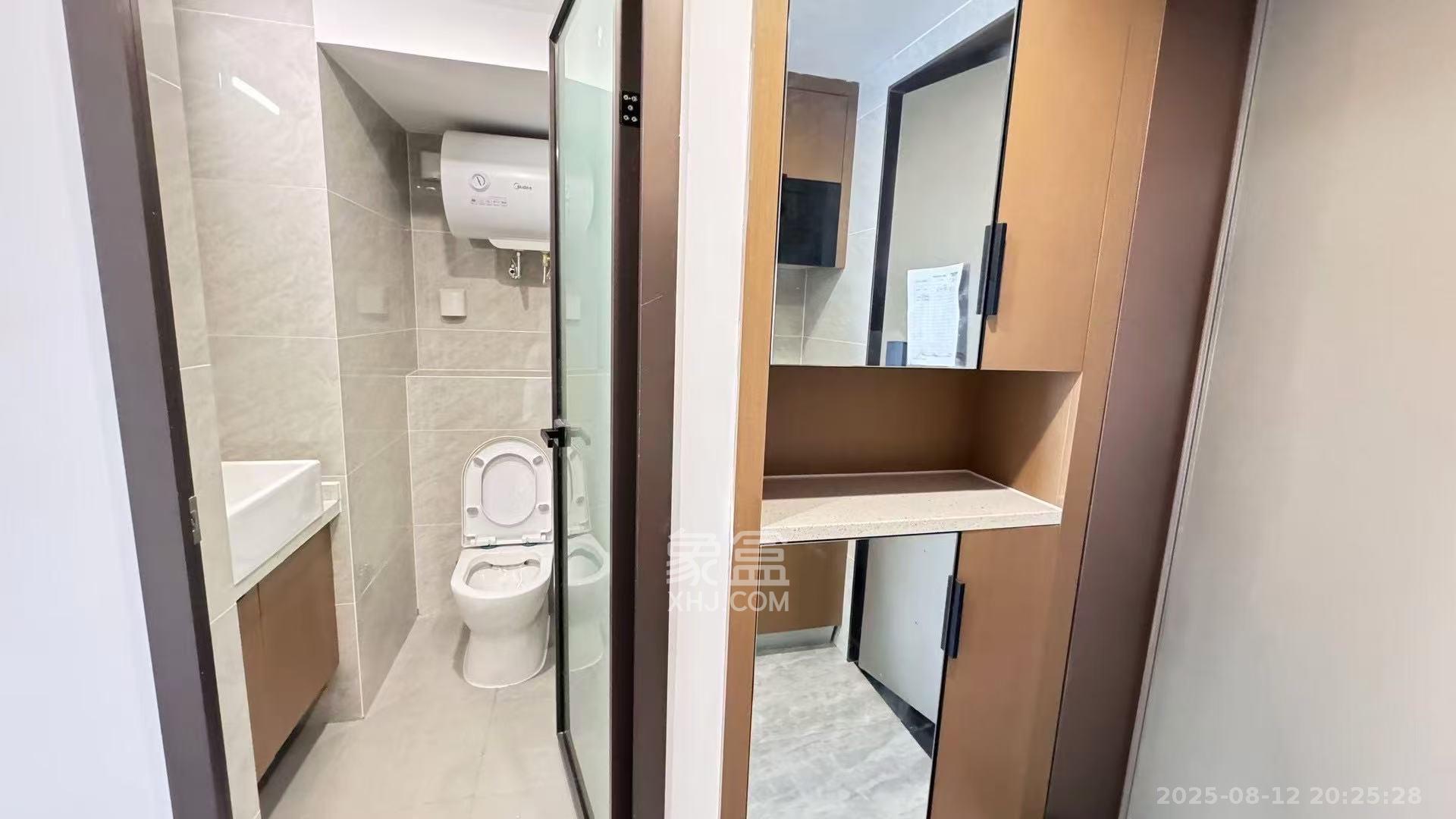 旺德府万象时代  2室1厅1卫   2600.00元/月室内图