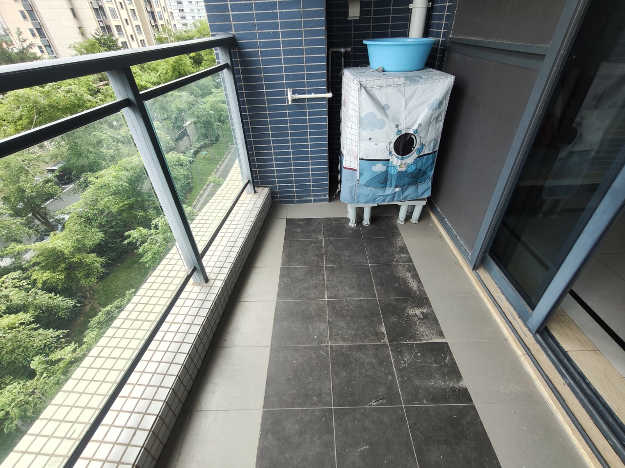 碧桂园滨海国际一期(2602地块)  3室2厅1卫    136.0万 碧桂园滨海国际一期(2602地块)  3室2厅1卫    136.0万室内图