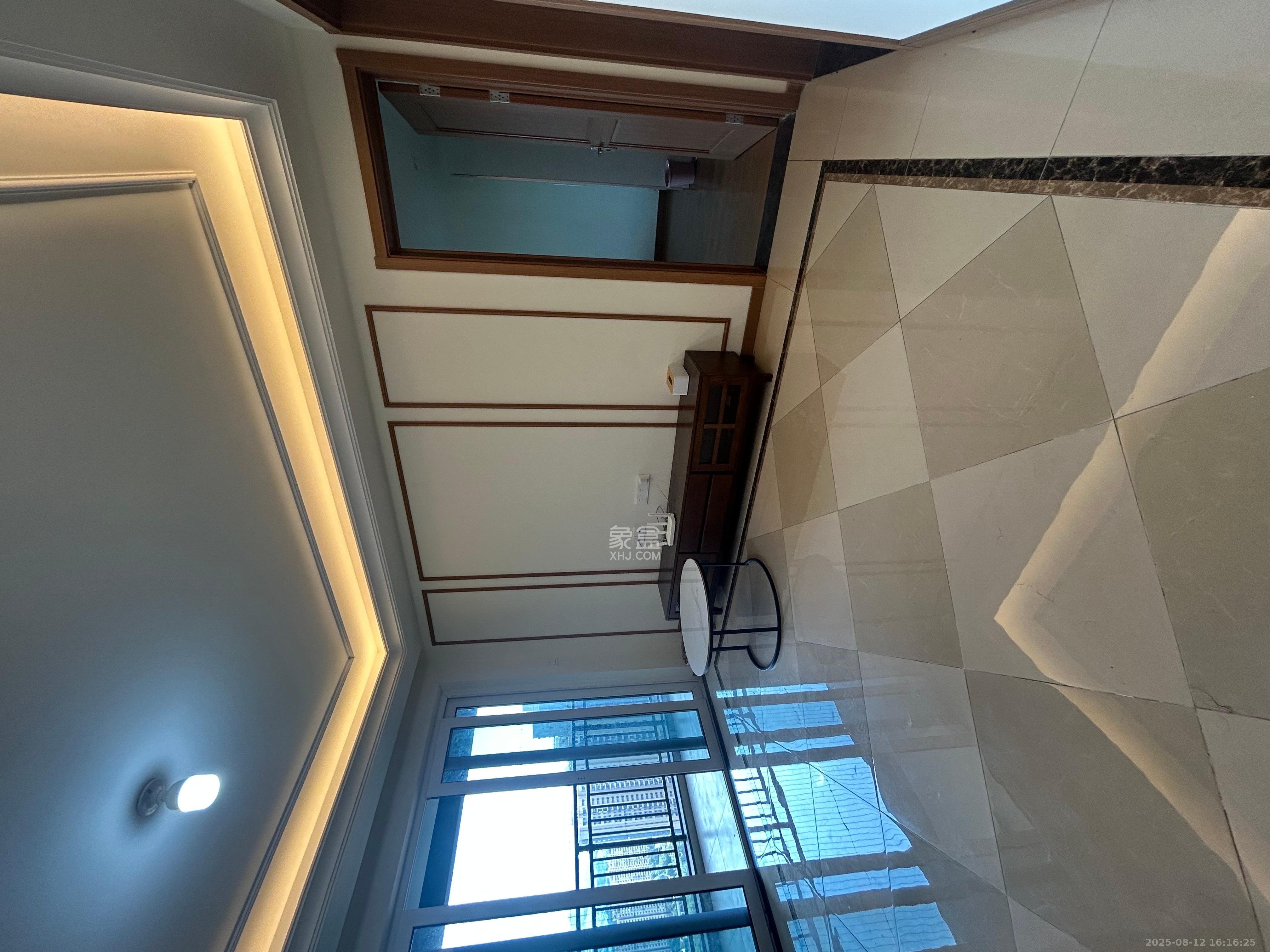 金科集美天辰  3室2厅2卫   2500.00元/月室内图