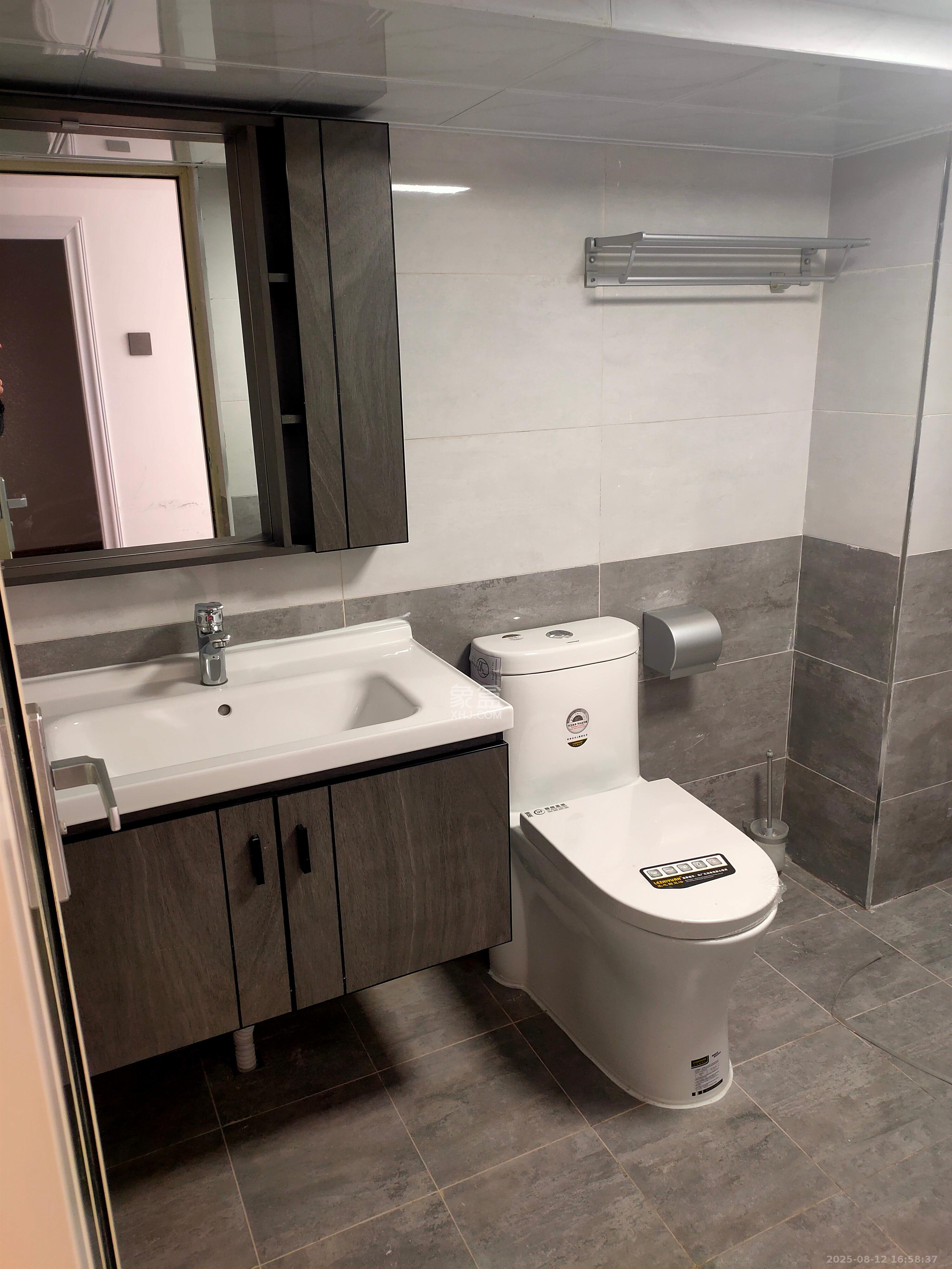 明昇壹城(明昇时代广场)三期 1室0厅0卫 3000.0元/月 明昇壹城(明昇时代广场)三期 1室0厅0卫 3000.0元/月室内图