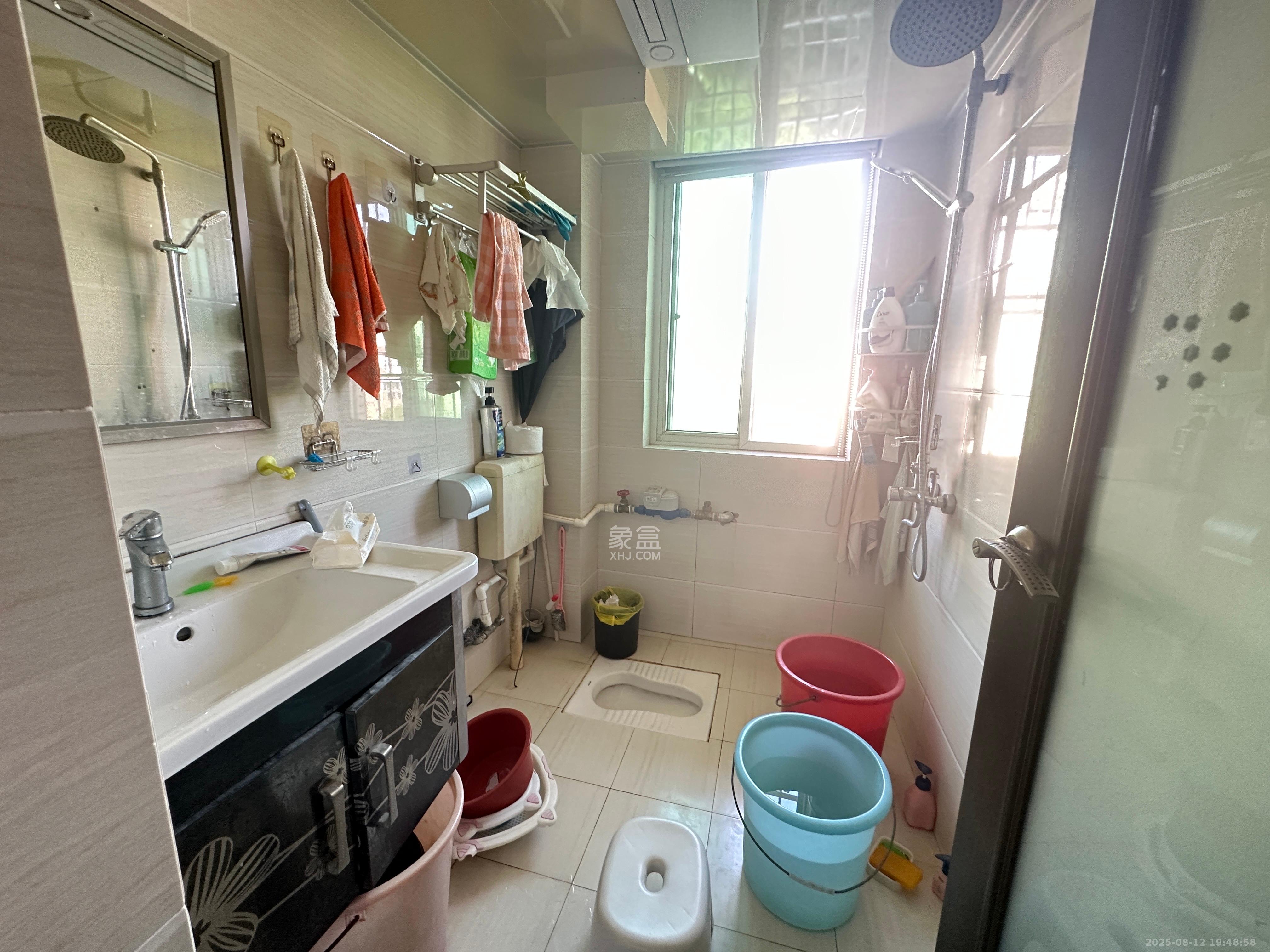 恒鑫澜北湾 3室2厅2卫 2700.0元/月 恒鑫澜北湾 3室2厅2卫 2700.0元/月室内图