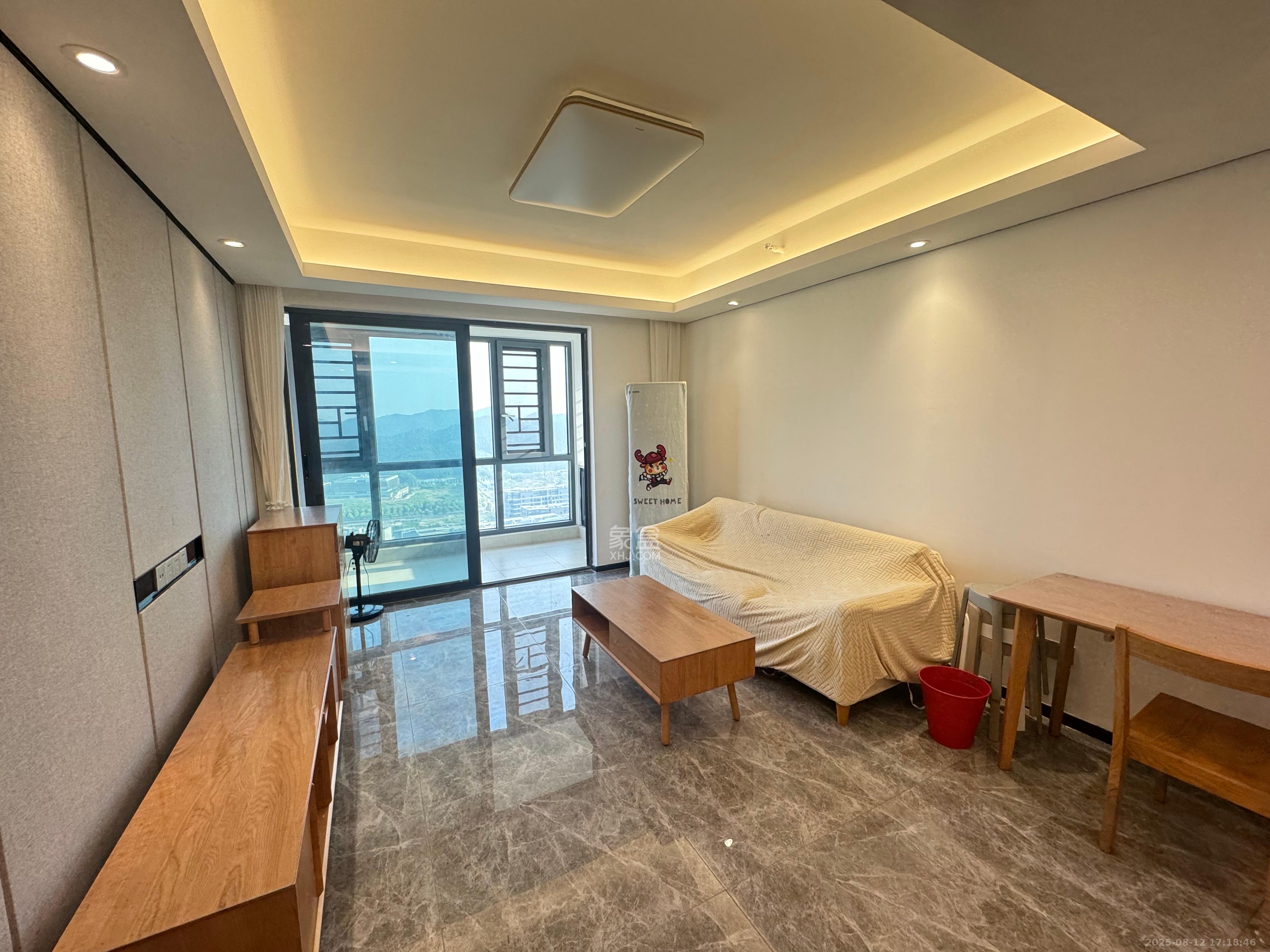 中国铁建湘语梅溪  3室2厅2卫    3000.0元/月室内图