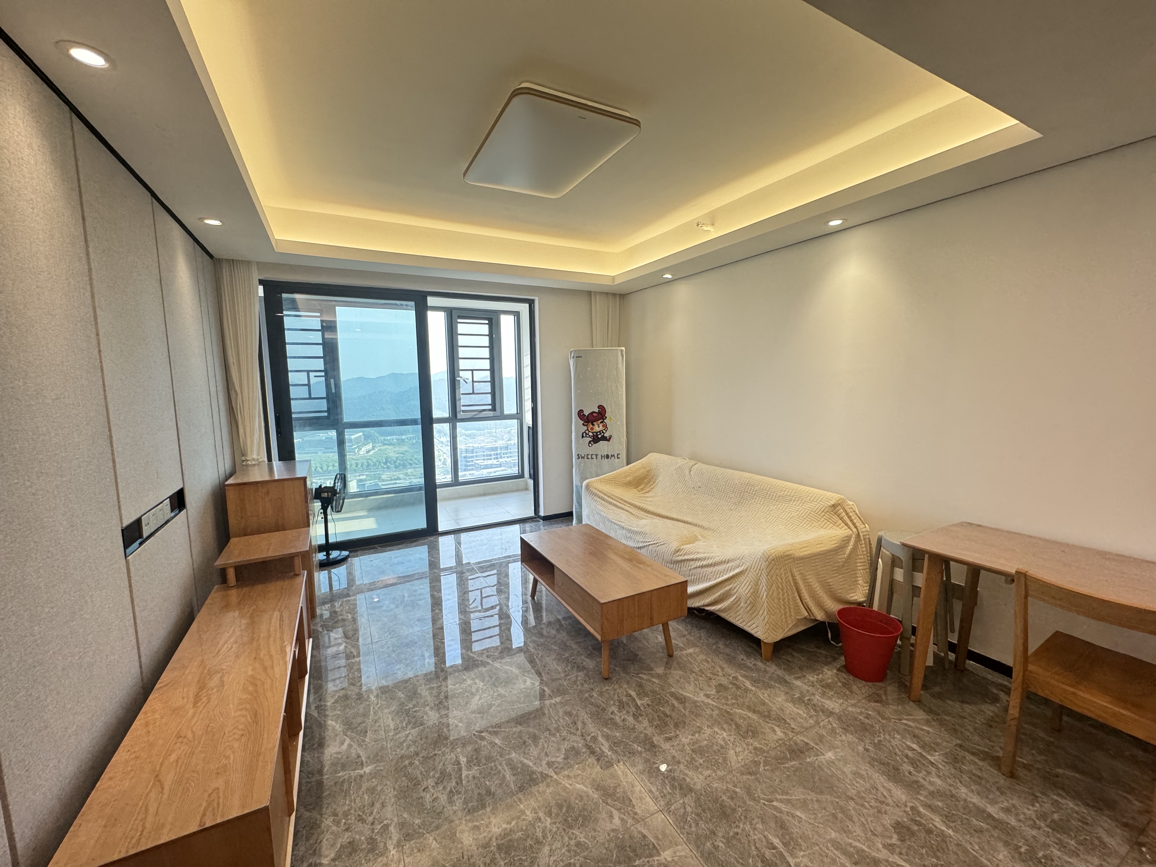 中国铁建湘语梅溪  3室2厅2卫    3000.0元/月户型图