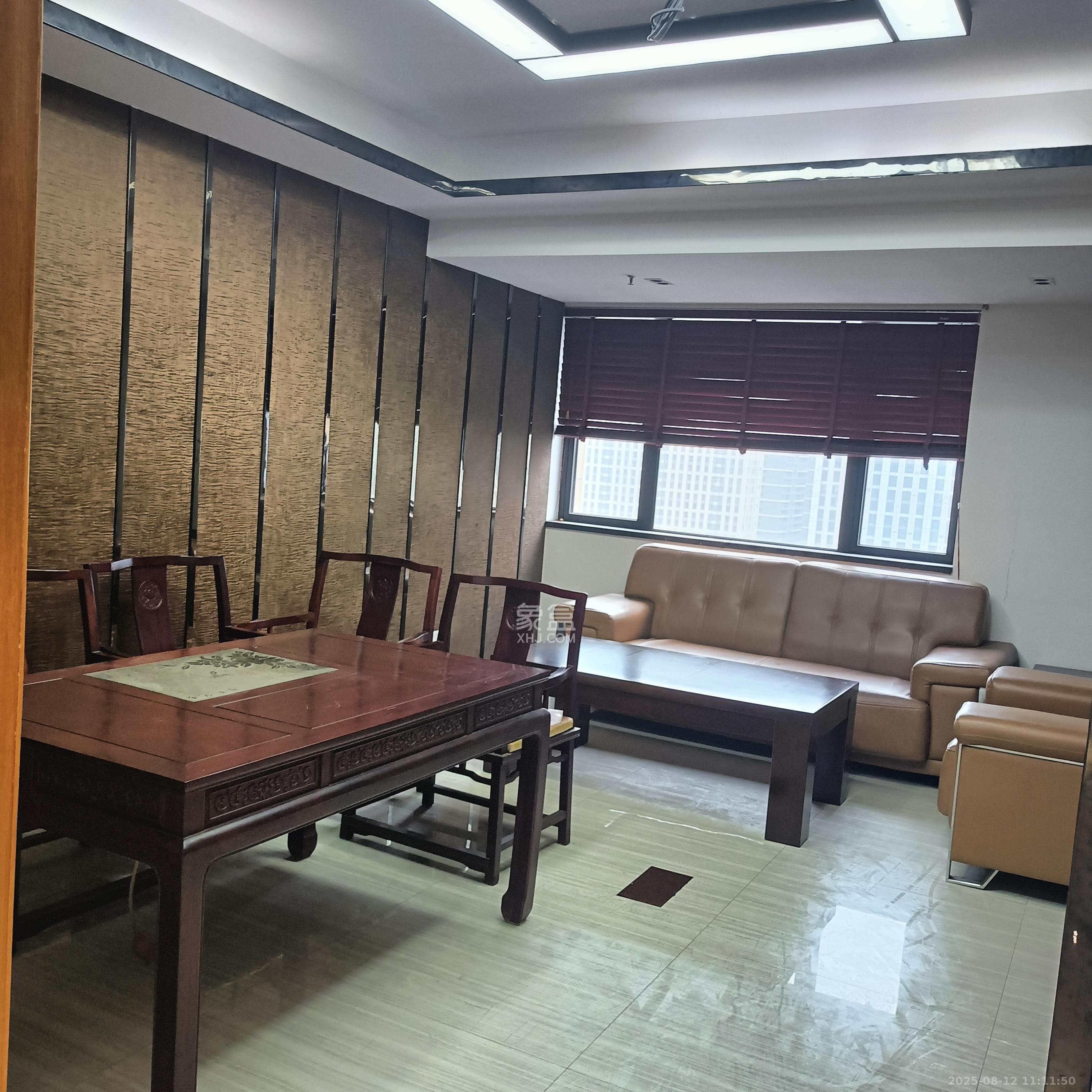 协信星澜汇  1室0厅0卫    7500.0元/月 协信星澜汇  1室0厅0卫    7500.0元/月