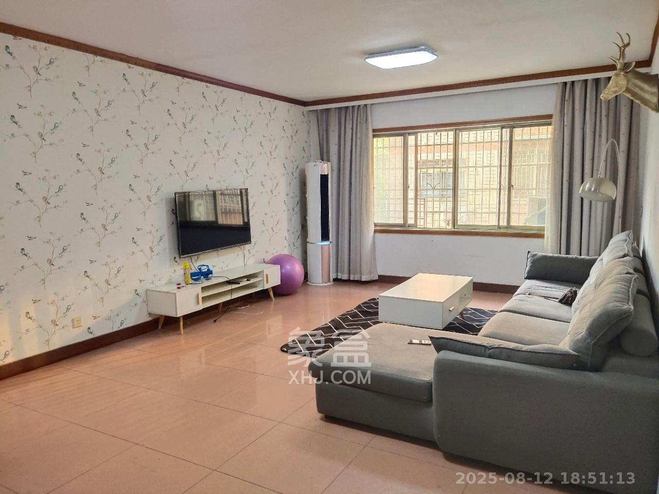 洞井商贸城  4室2厅2卫    1900.0元/月 洞井商贸城  4室2厅2卫    1900.0元/月室内图