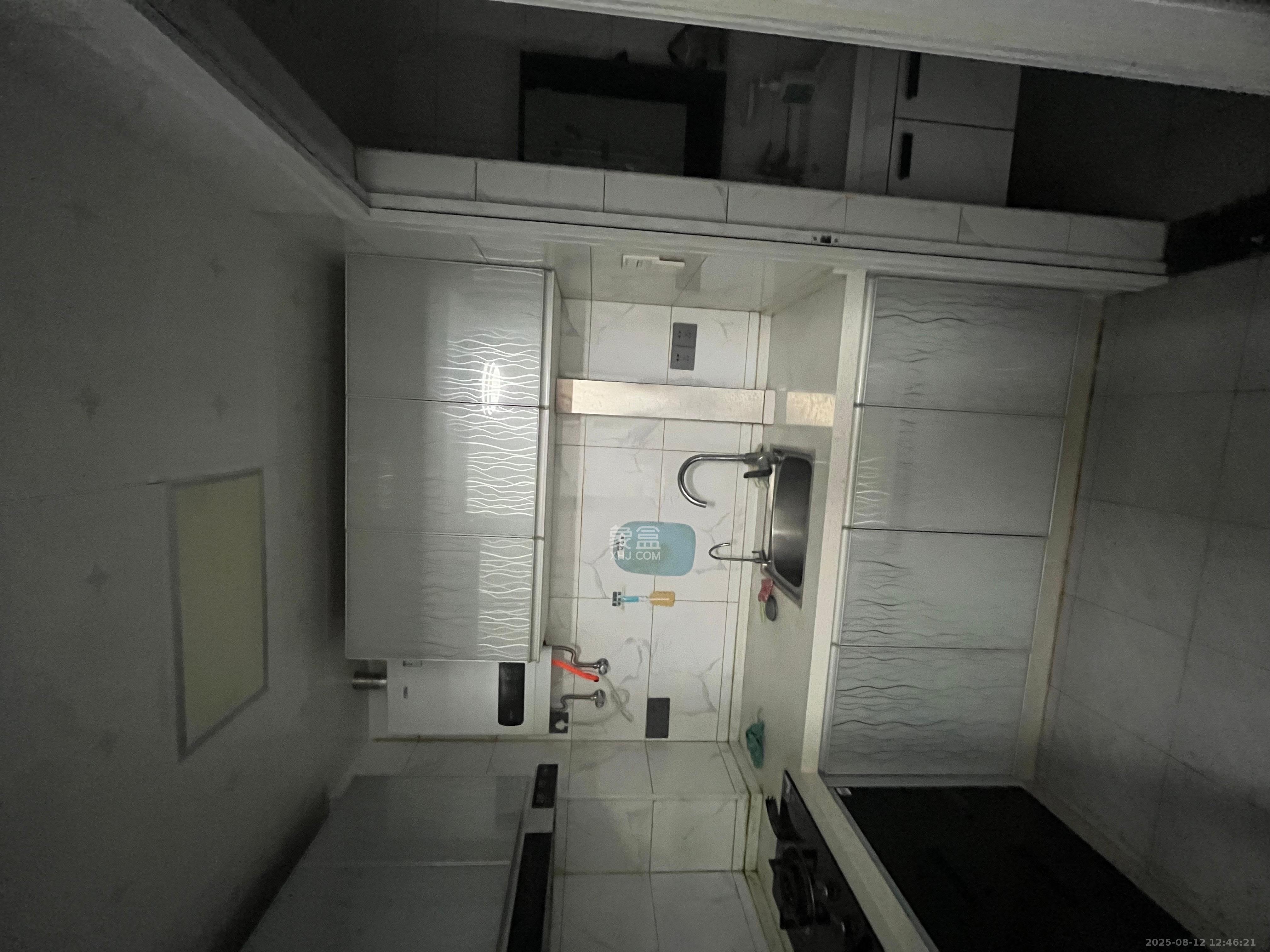 满庭芳小区  1室1厅1卫    1400.0元/月 满庭芳小区  1室1厅1卫    1400.0元/月室内图