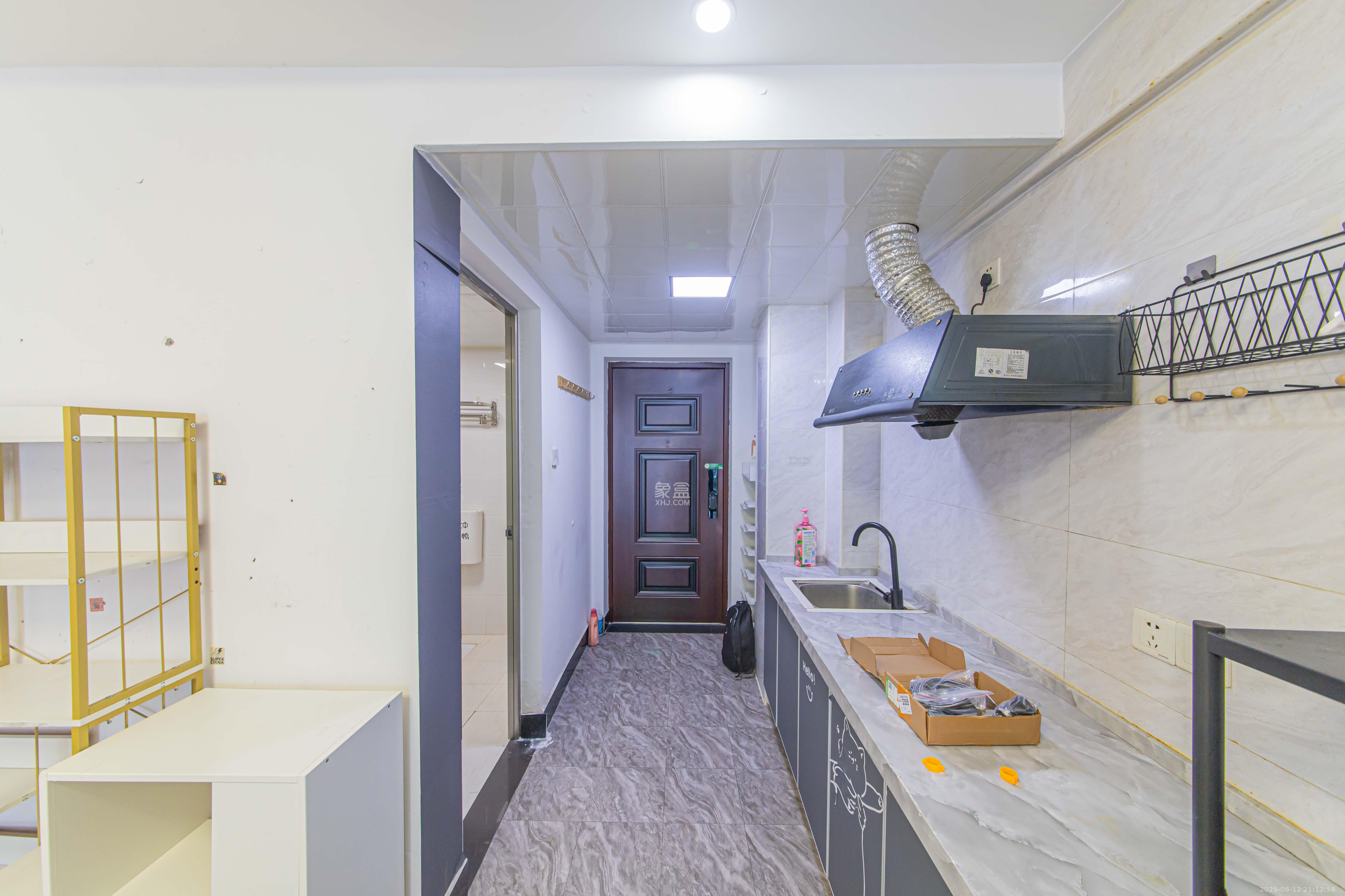 鑫远悦城(鑫远悦时代)  1室1厅1卫    39.8万 鑫远悦城(鑫远悦时代)  1室1厅1卫    39.8万厨房