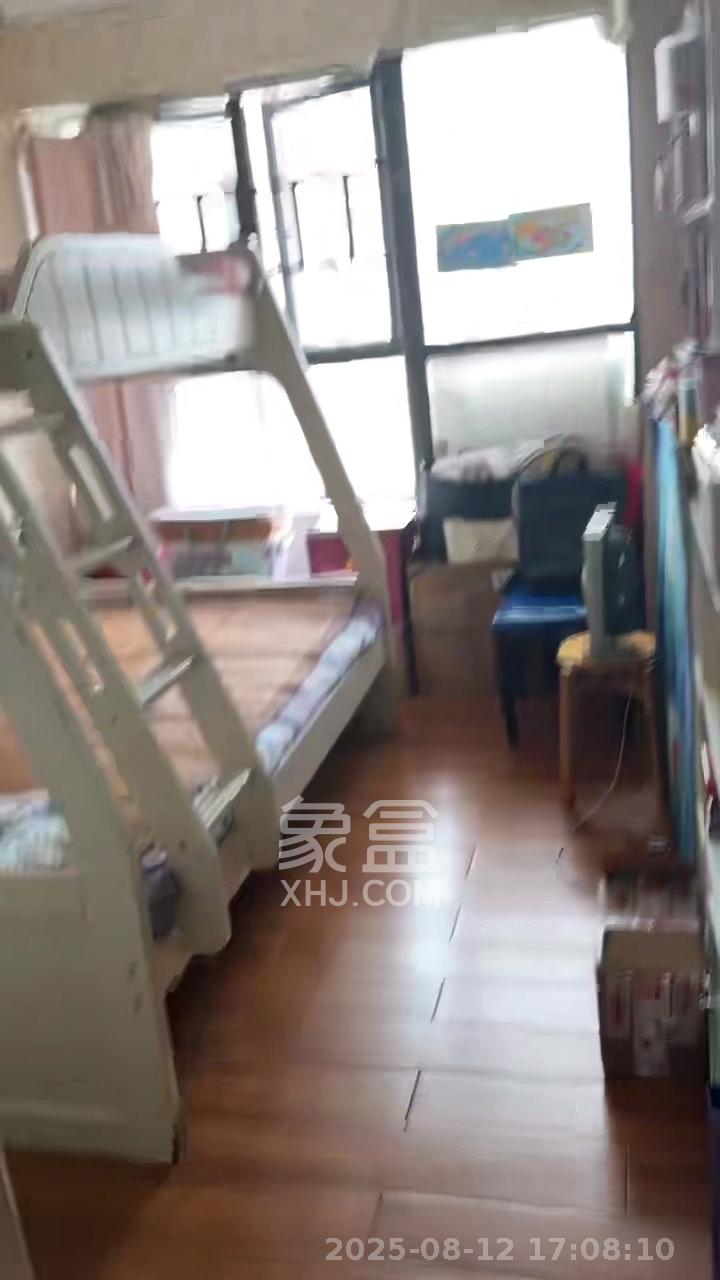 惠天然梅岭国际  3室2厅2卫    3200.0元/月 惠天然梅岭国际  3室2厅2卫    3200.0元/月室内图