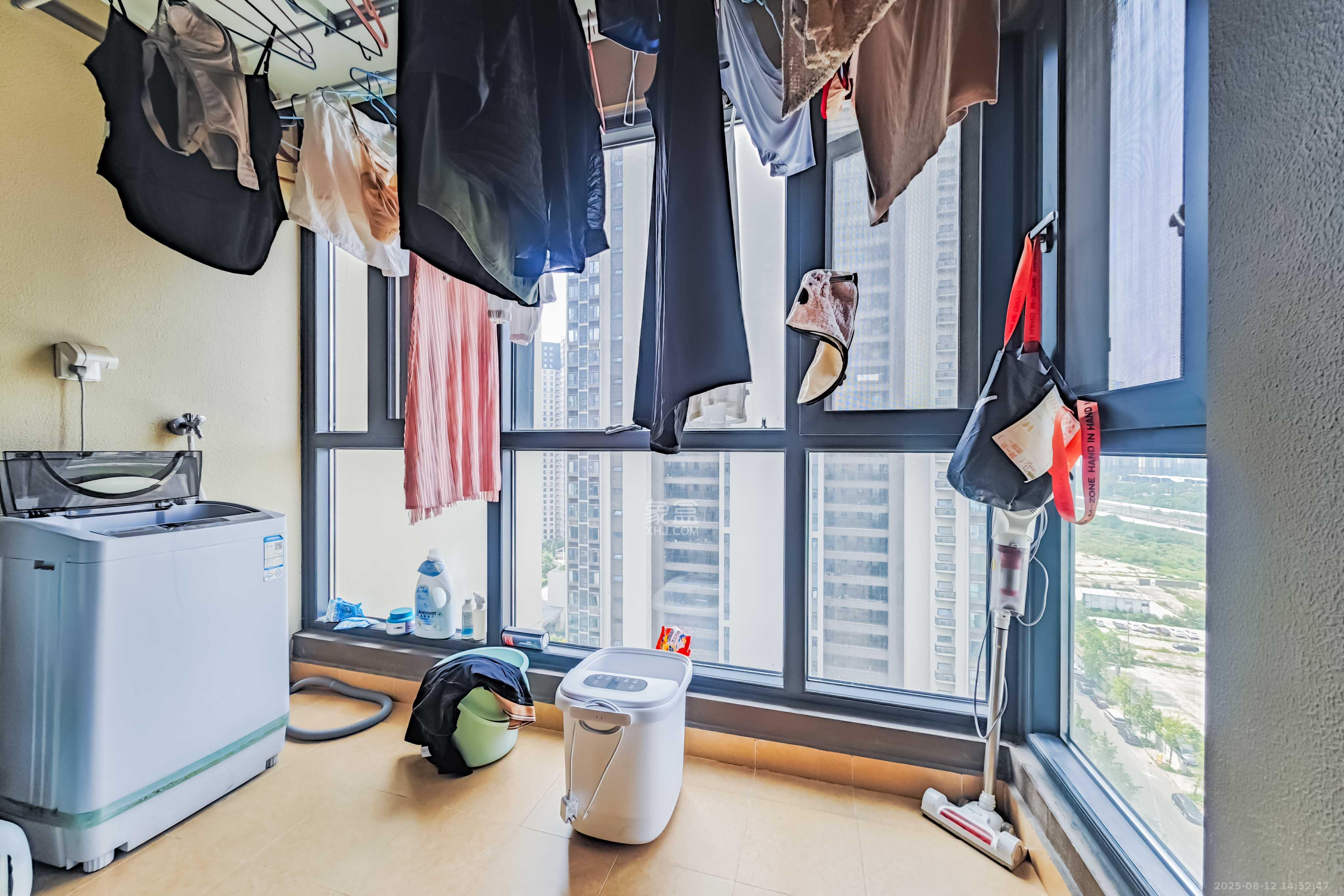 万科魅力之城  2室2厅1卫    72.0万 万科魅力之城  2室2厅1卫    72.0万其他