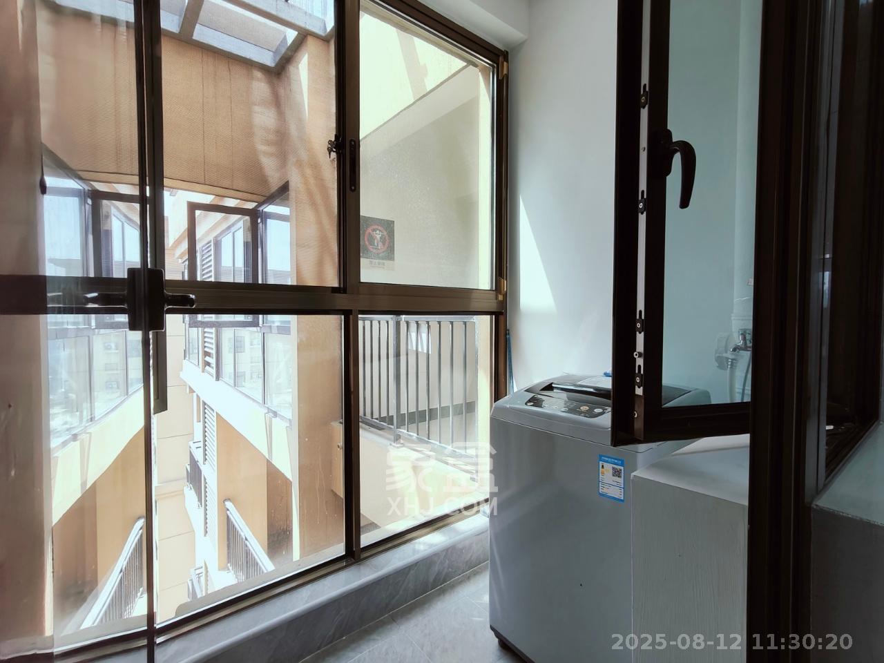 江山帝景雅典  3室2厅1卫    2400.0元/月 江山帝景雅典  3室2厅1卫    2400.0元/月室内图