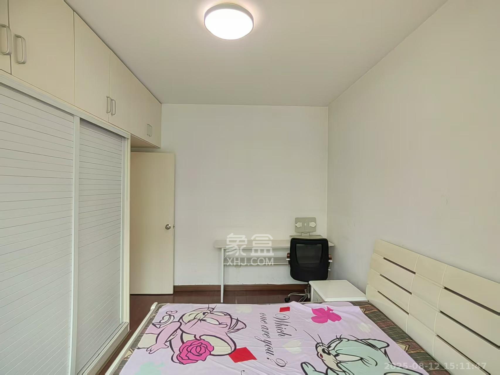 咸嘉新村嘉明苑  2室1厅2卫    1900.0元/月 咸嘉新村嘉明苑  2室1厅2卫    1900.0元/月室内图