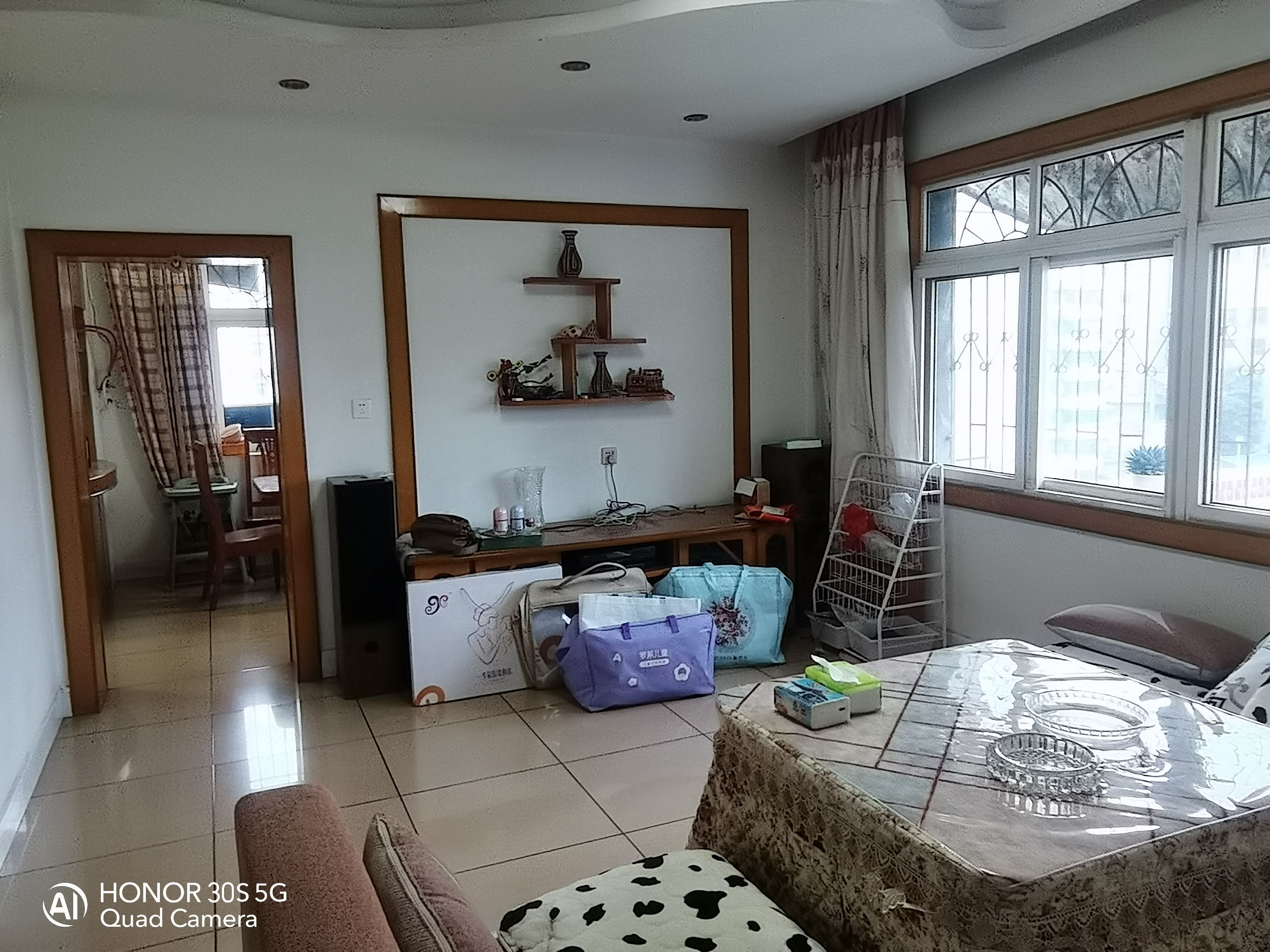 娄底第三完全小学家属楼 3室2厅1卫 2000.0元/月 娄底第三完全小学家属楼 3室2厅1卫 2000.0元/月室内图