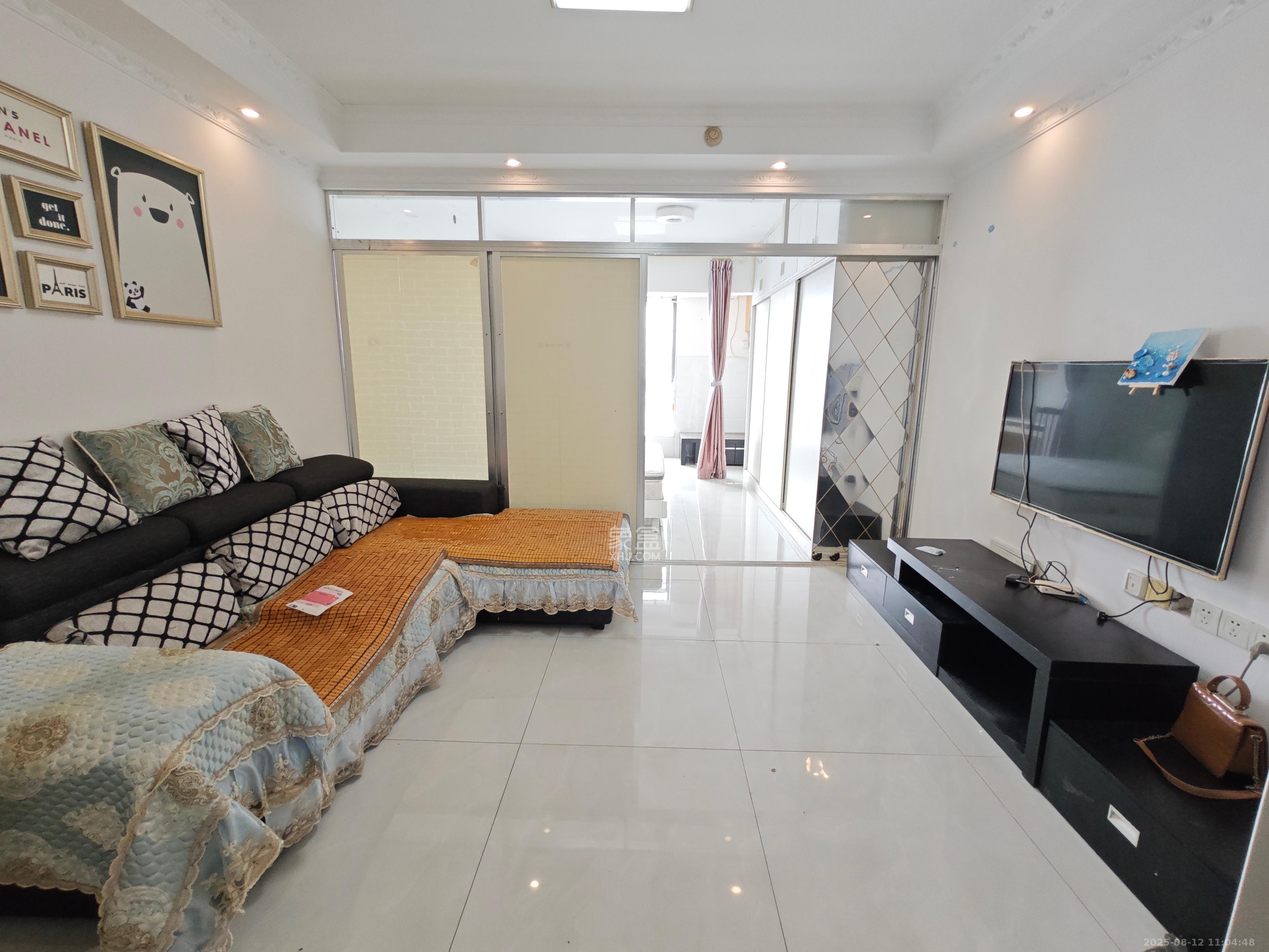 剑桥名门 1室1厅1卫 1500.0元/月 剑桥名门 1室1厅1卫 1500.0元/月室内图