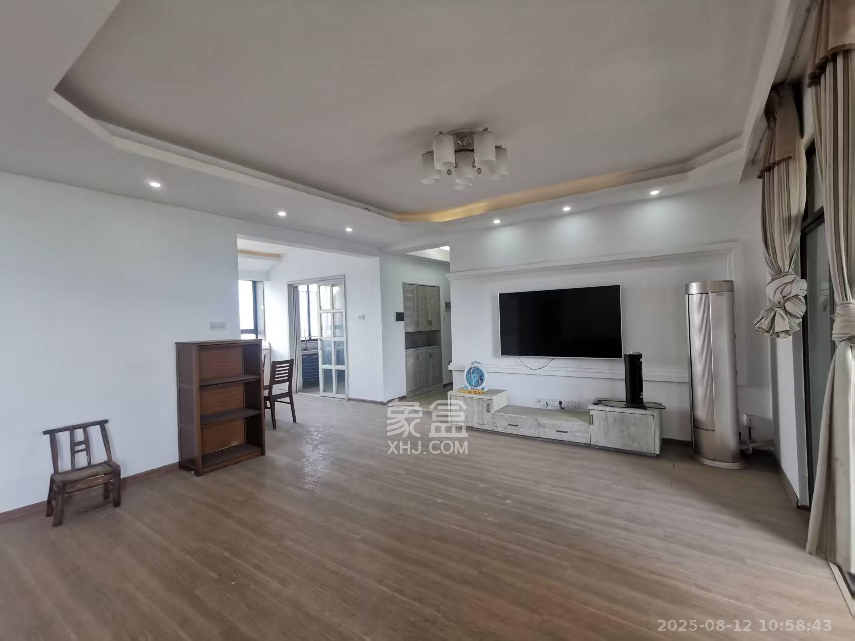 珠江东方明珠(新地东方明珠)三期 3室2厅2卫 2100.0元/月 珠江东方明珠(新地东方明珠)三期 3室2厅2卫 2100.0元/月室内图