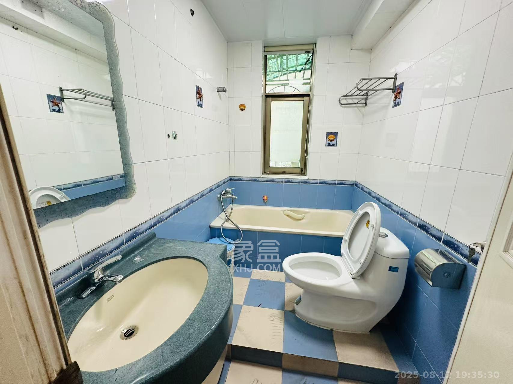 南沙公寓  2室2厅1卫    2100.0元/月 南沙公寓  2室2厅1卫    2100.0元/月室内图