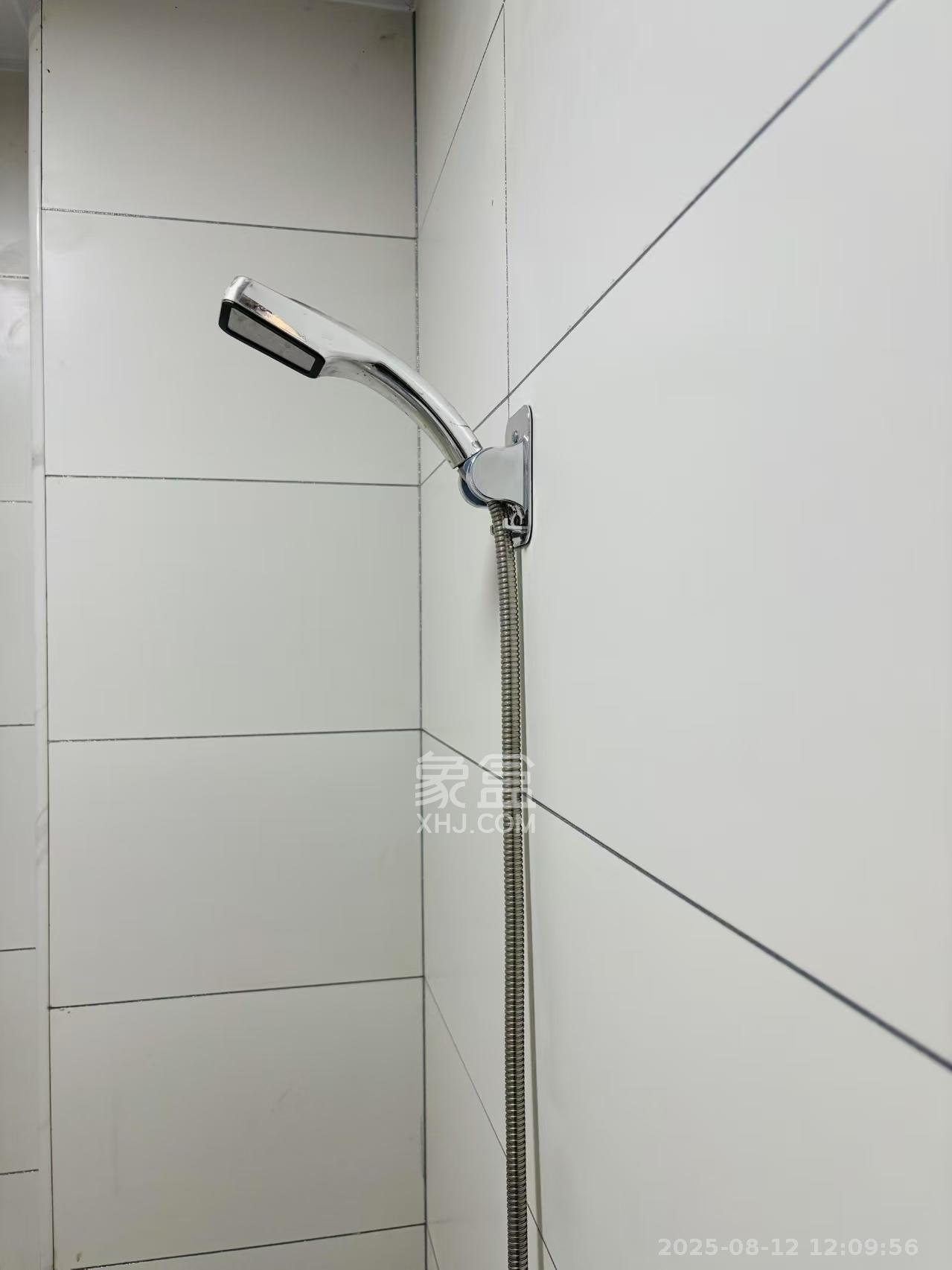 润和滨江府  1室1厅1卫   1500.00元/月室内图
