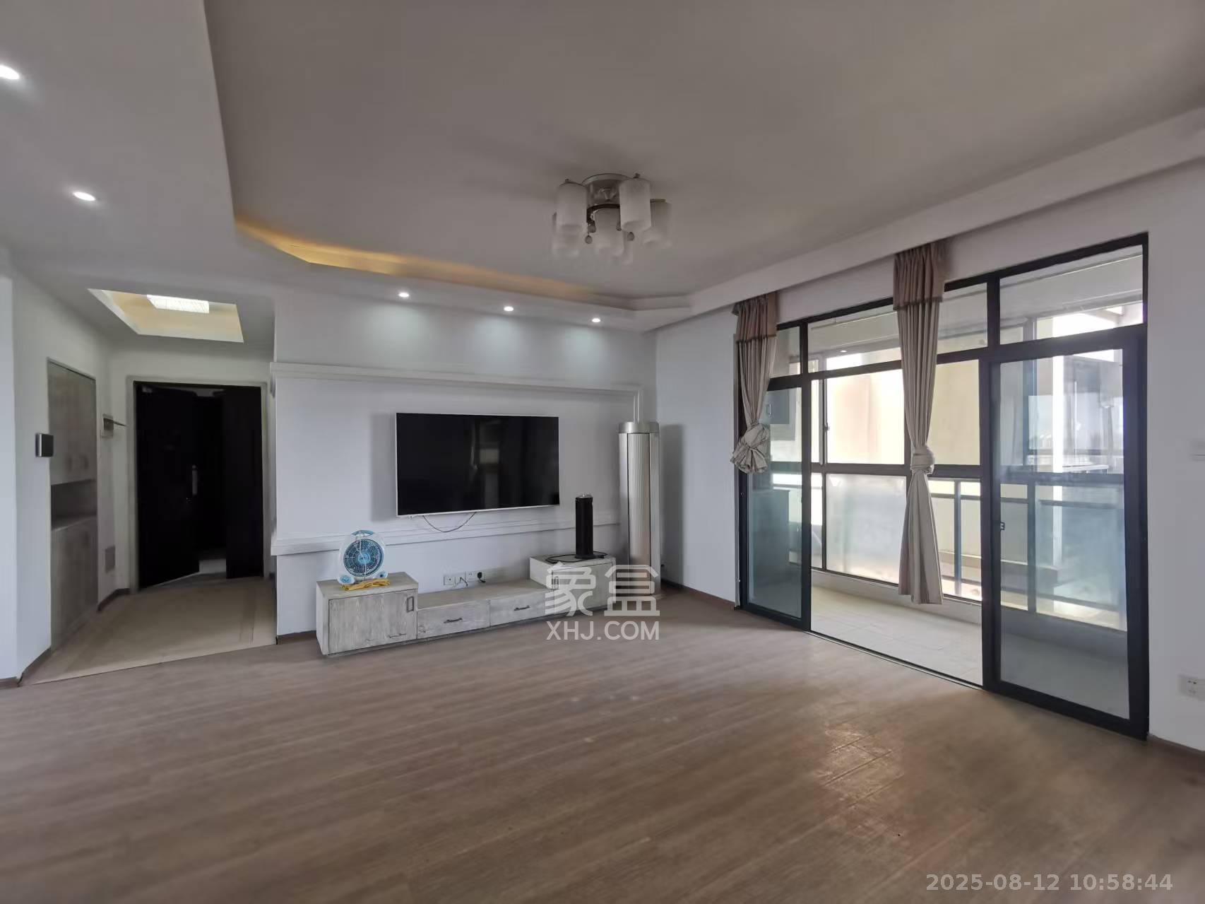 珠江东方明珠（新地东方明珠）三期  3室2厅2卫    2100.0元/月室内图