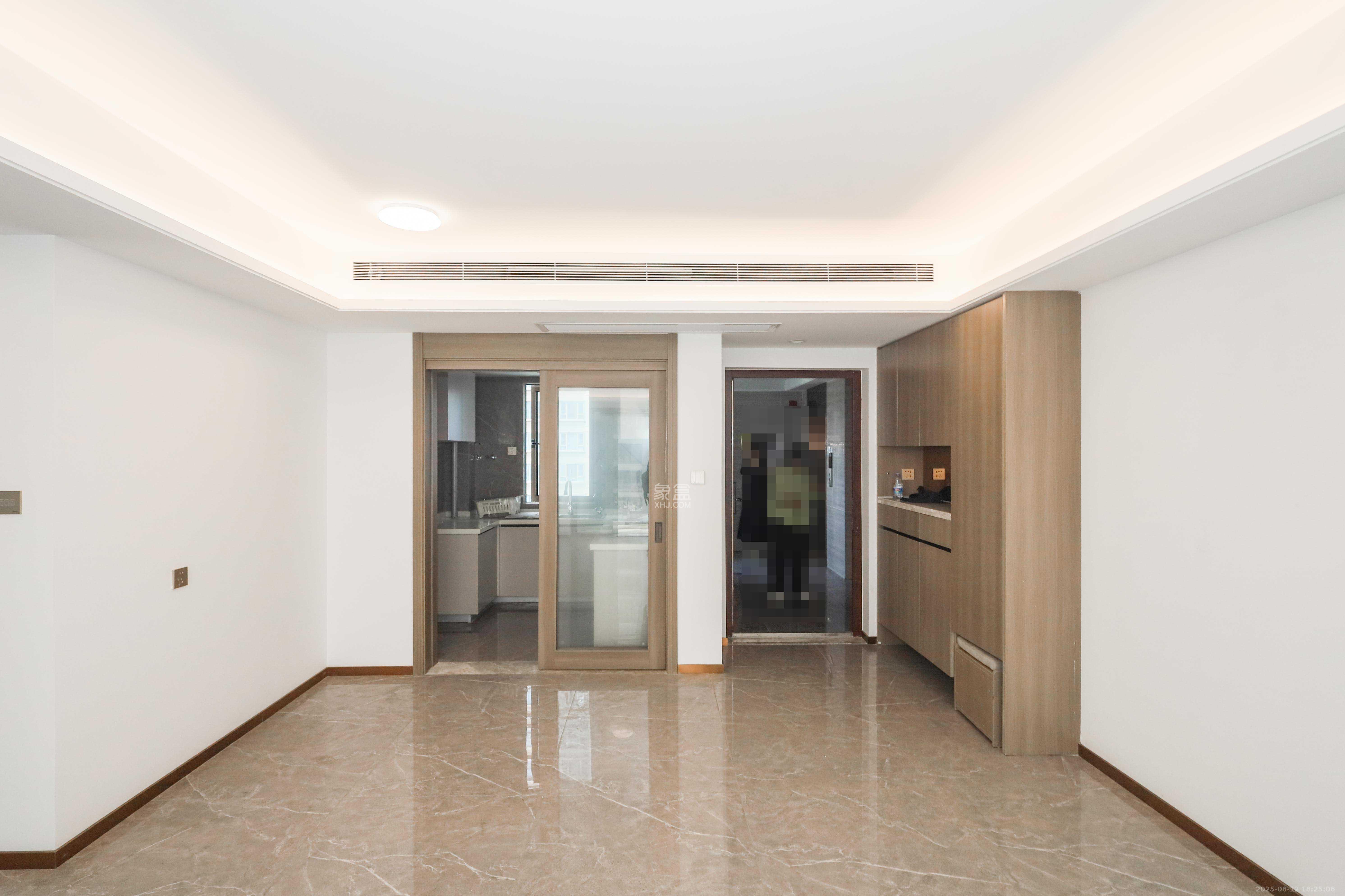 长沙溪山悦  4室2厅2卫    112.0万 长沙溪山悦  4室2厅2卫    112.0万客厅